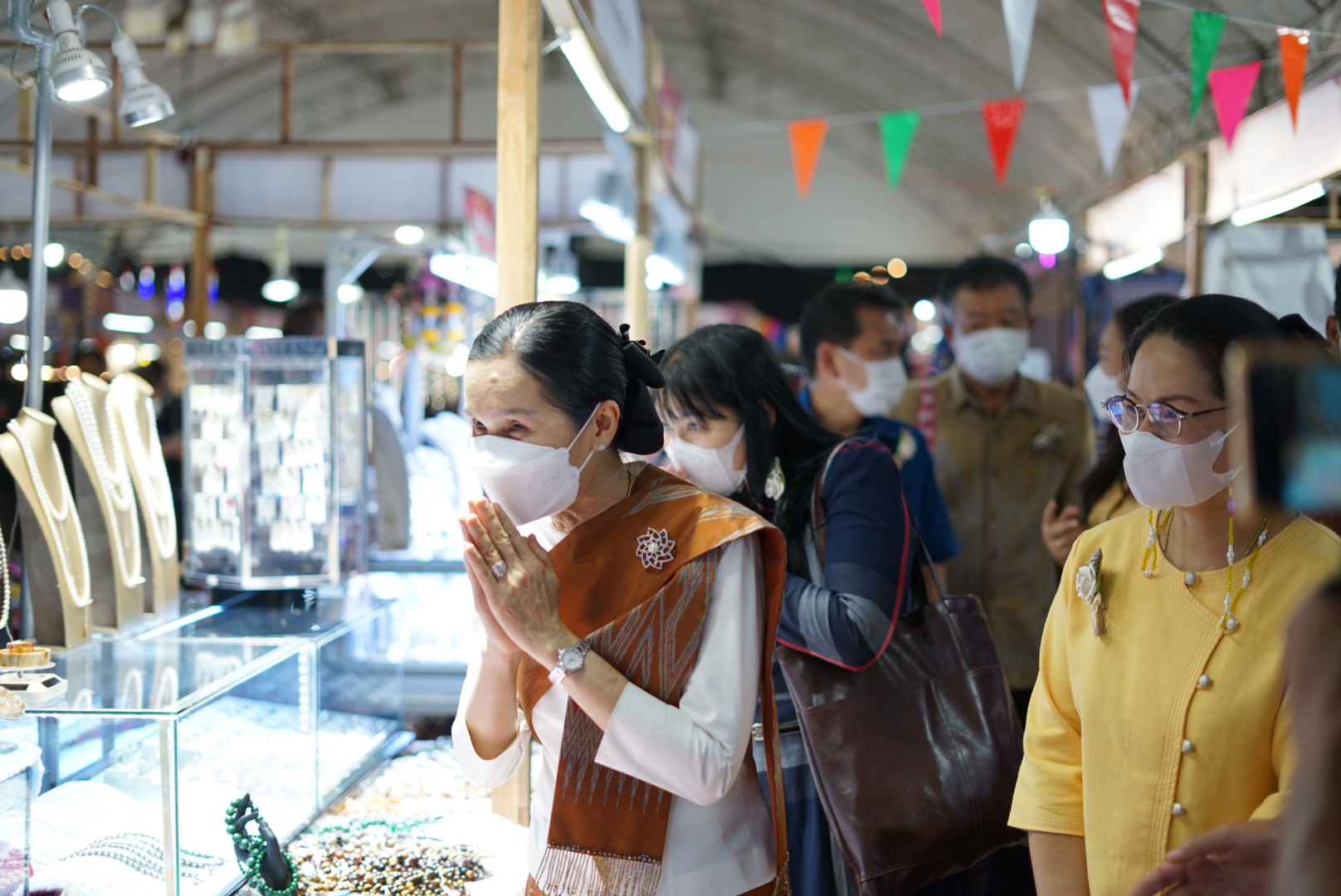 พัฒนาชุมชนจังหวัดหนองคาย จัดงาน OTOP บั้งไฟพญานาคโลก เพื่อแลกเปลี่ยนเรียนรู้ การผลิต การจำหน่ายสินค้าร่วมกัน และเพิ่มช่องทางการตลาดให้กับผู้ผลิต ผู้ประกอบการ OTOP