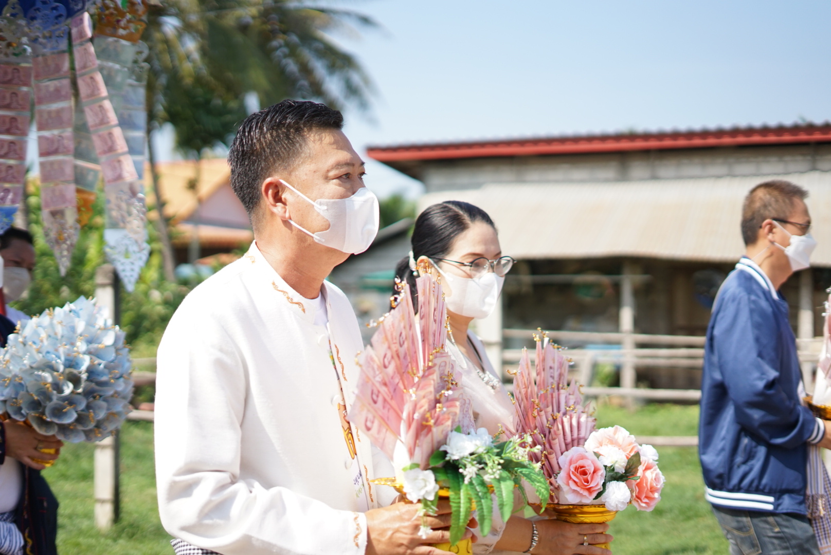 พช.หนองคาย ร่วม พิธีทอดกฐินสามัคคี กองทุนหมู่บ้านและชุมชนเมืองแห่งชาติ ณ วัดท่าทรายสะอาด อำเภอศรีเชียงใหม่