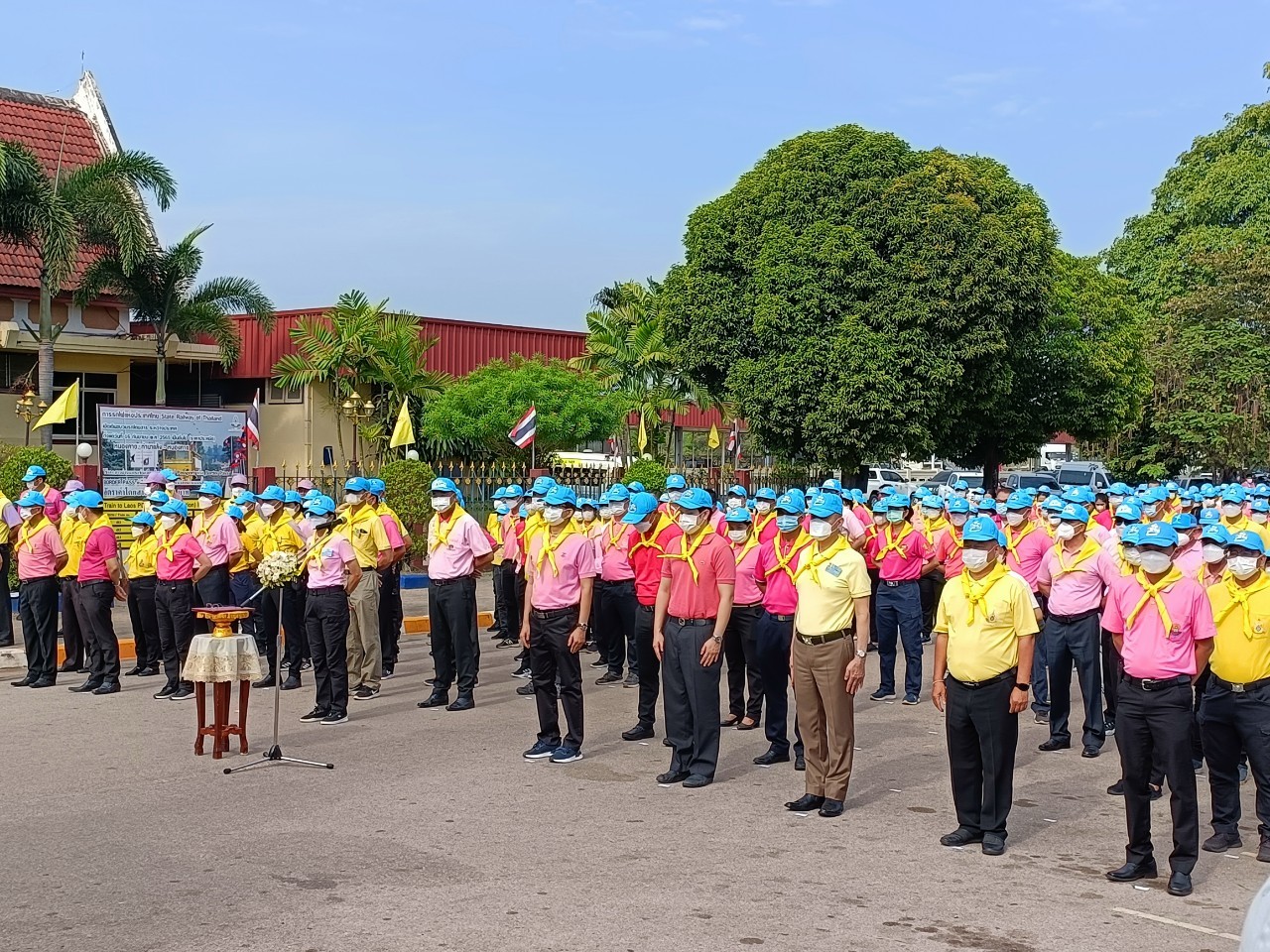 พช.หนองคาย ร่วมกิจกรรมจิตอาสาพัฒนาเนื่องในโอกาสวันคล้ายวันสวรรคตพระบาทสมเด็จพระจุลจอมเกล้าเจ้าอยู่หัว “วันปิยมหาราช”