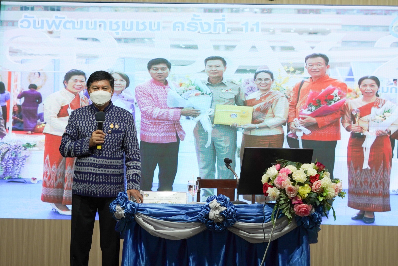 พัฒนาชุมชนจังหวัดหนองคาย ติวเข้มเทคนิคเขียนข่าวและการใช้สื่อโซเชียลในการสร้างภาพลักษณ์ที่ดี ภายใต้โครงการเสริมสร้างศักยภาพบุคลากรในการปฏิบัติงานเพื่อขับเคลื่อนงานพัฒนาชุมชน