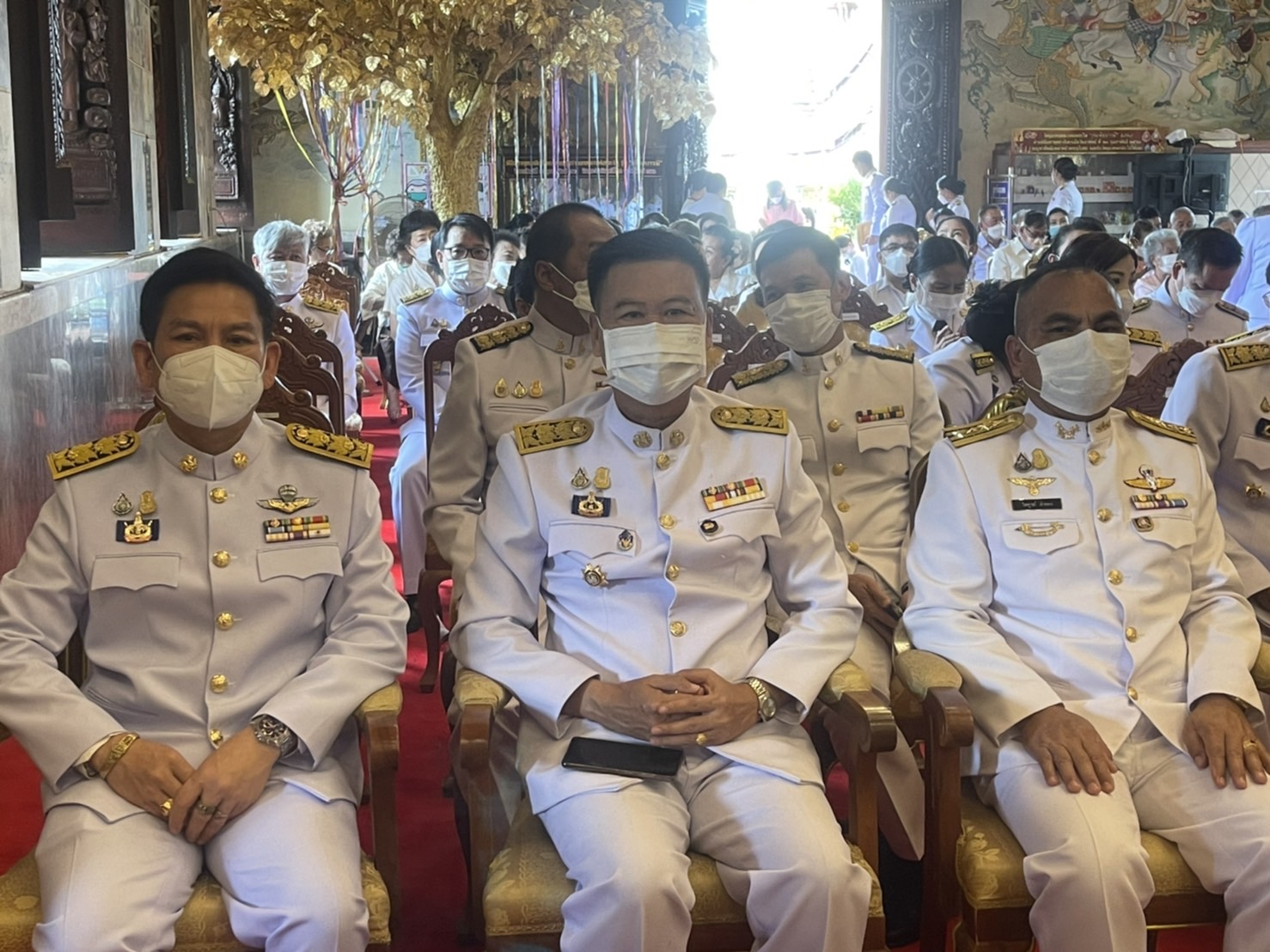 พช.หนองคาย ร่วมพิธีทอดถวายกฐินพระราชทาน วัดโพธิ์ชัย พระอารามหลวง