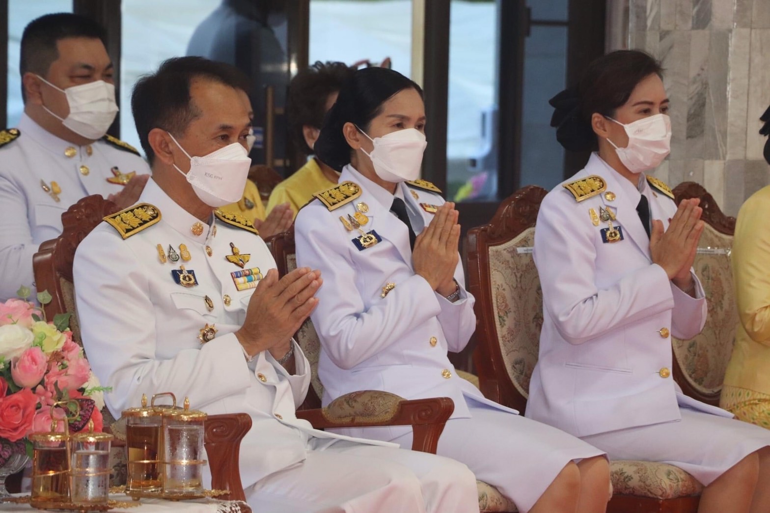 พช.หนองคาย ร่วมพิธีทำบุญตักบาตรถวายพระราชกุศลและน้อมรำลึกในพระมหากรุณาธิคุณ เนื่องในวันคล้ายวันสวรรคต พระบาทสมเด็จพระบรมชนกาธิเบศร มหาภูมิพลอดุลยเดชมหาราช บรมนาถบพิตร 13 ตุลาคม 2565