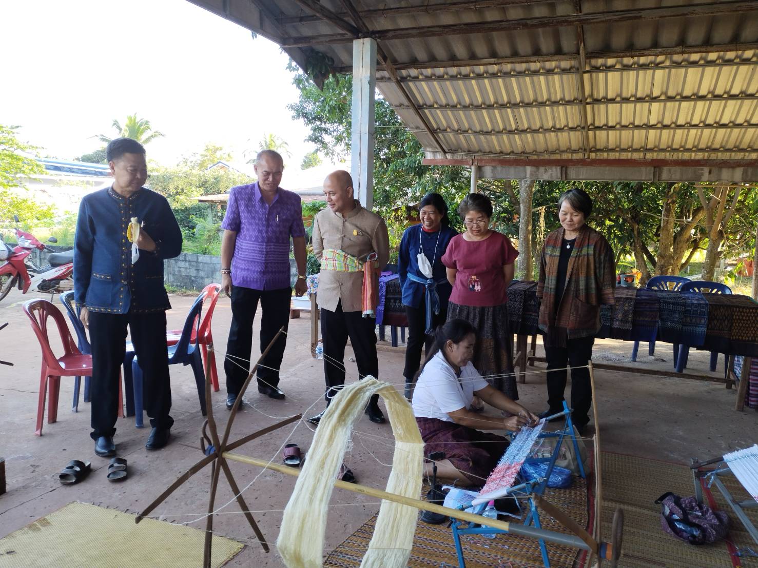 รองอธิบดีกรมการพัฒนาชุมชน (นายสุรศักดิ์ อักษรกุล) ติดตามการขับเคลื่อนการดำเนินงานพัฒนาชุมชน ในพื้นที่จังหวัดหนองคาย