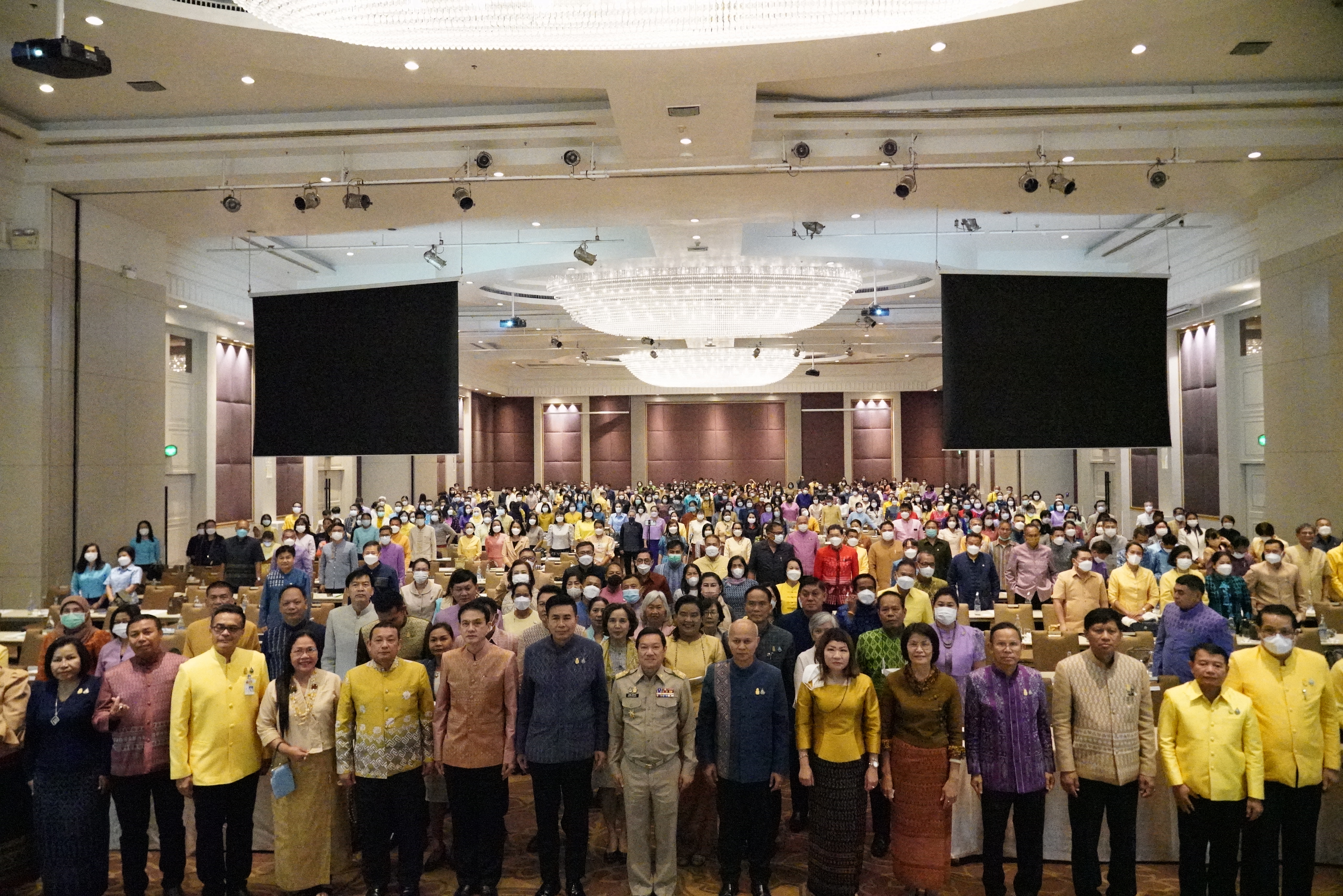 พช.หนองคาย เข้าร่วมการประชุมมอบนโยบายและแนวทางการดำเนินงานพัฒนาชุมชน ประจำปีงบประมาณ พ.ศ. 2566