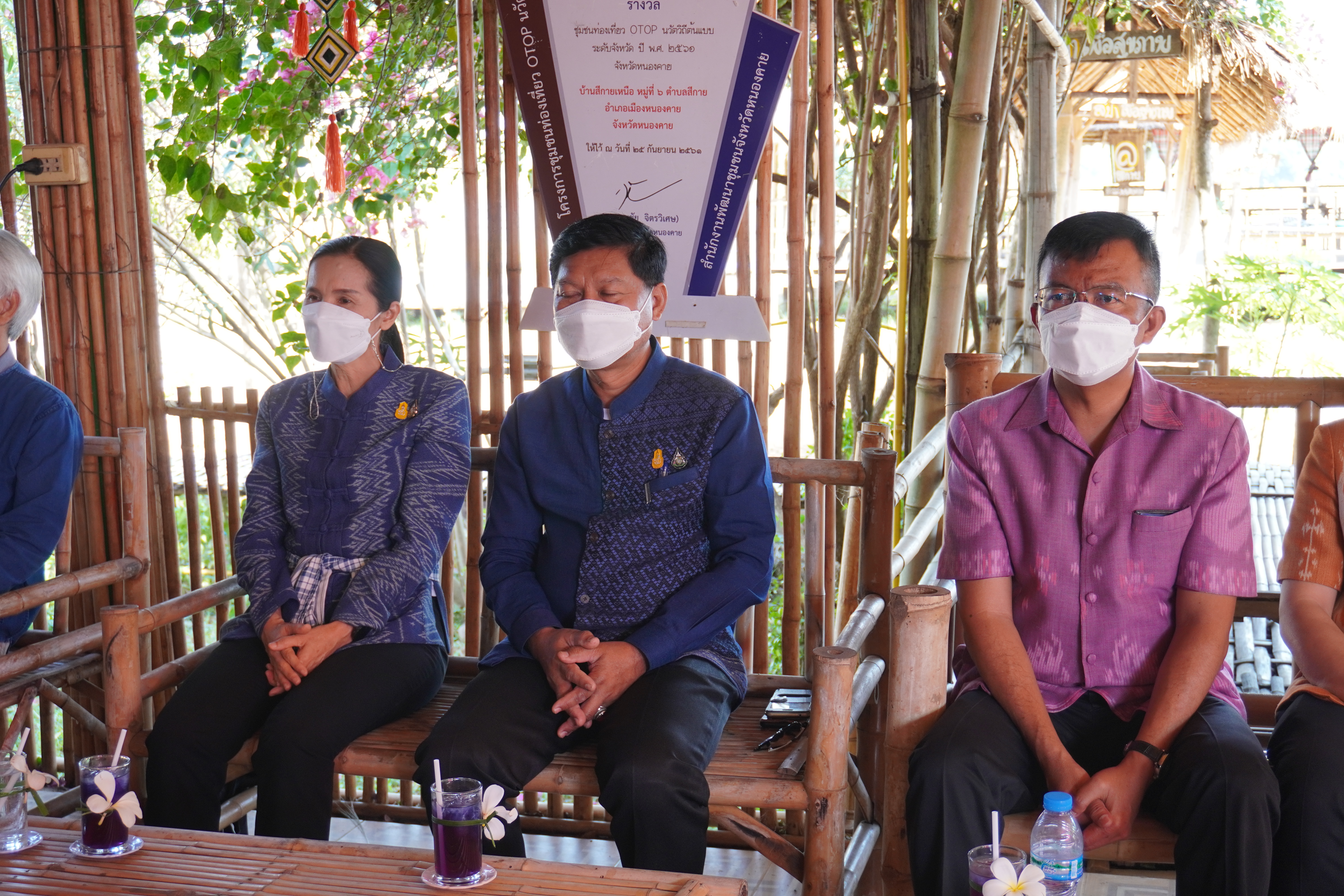 พช.หนองคาย ฝึกปฏิบัติการสร้างความมั่นคงทางอาหาร ในพื้นที่ 30 ตารางวา เรียนรู้การใช้พื้นที่ที่มีอย่างจำกัดให้เกิดประโยชน์สูงสุด ในการสร้างความมั่นคงทางอาหารให้กับครัวเรือน