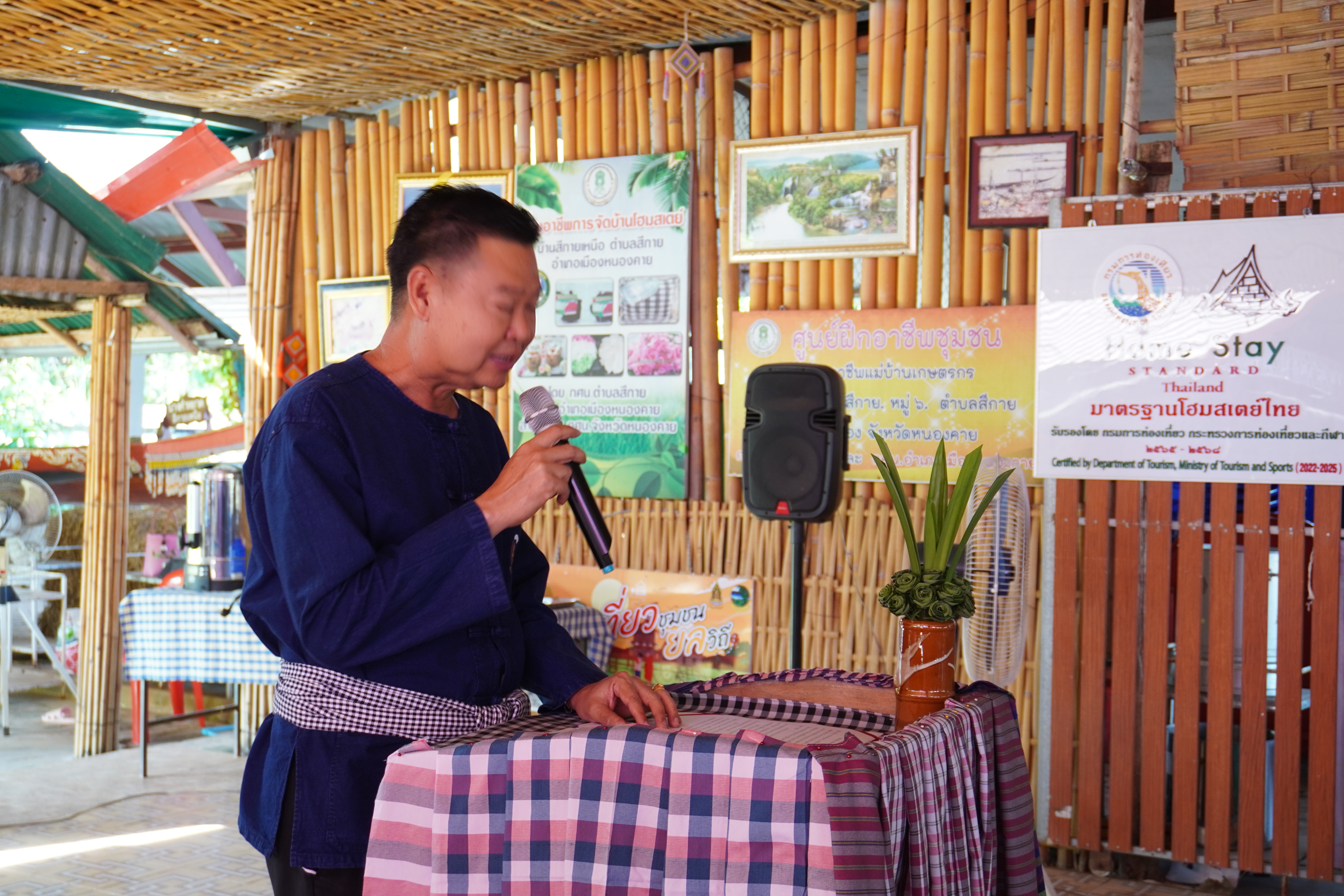 พช.หนองคาย ฝึกปฏิบัติการสร้างความมั่นคงทางอาหาร ในพื้นที่ 30 ตารางวา เรียนรู้การใช้พื้นที่ที่มีอย่างจำกัดให้เกิดประโยชน์สูงสุด ในการสร้างความมั่นคงทางอาหารให้กับครัวเรือน