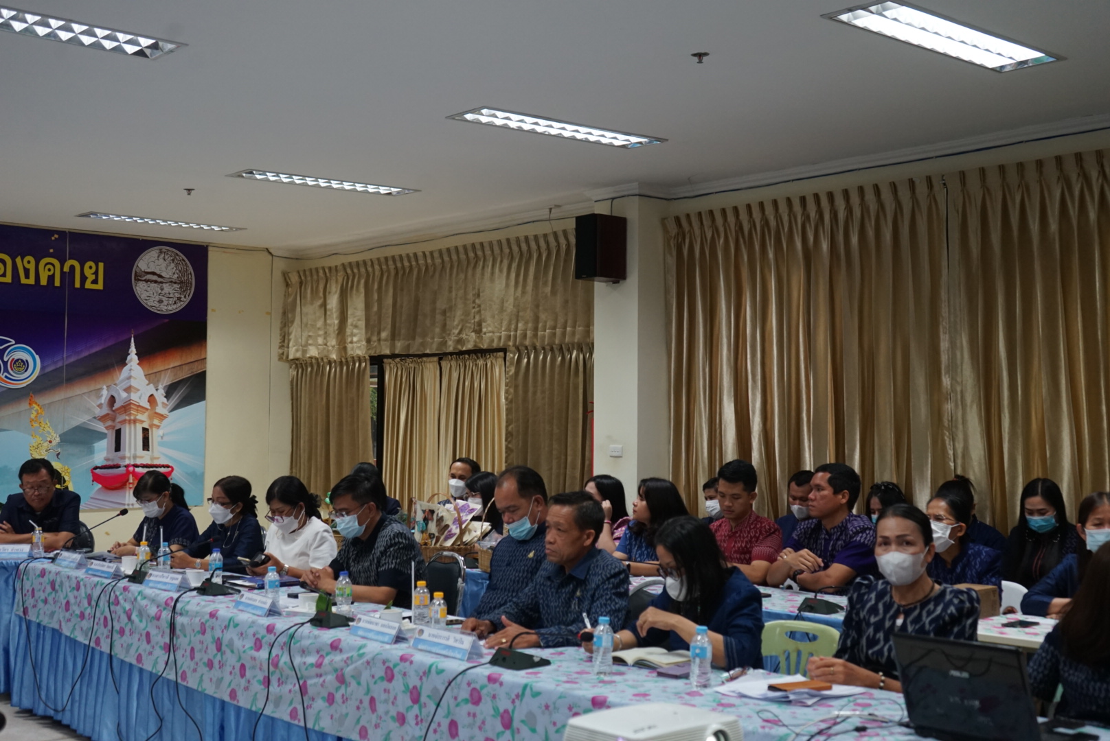 พช.หนองคาย จัดประชุมชี้แจงแนวทางการดำเนินงานพัฒนาชุมชน เพื่อการพัฒนาที่ยั่งยืน ประจำปี พ.ศ.2566