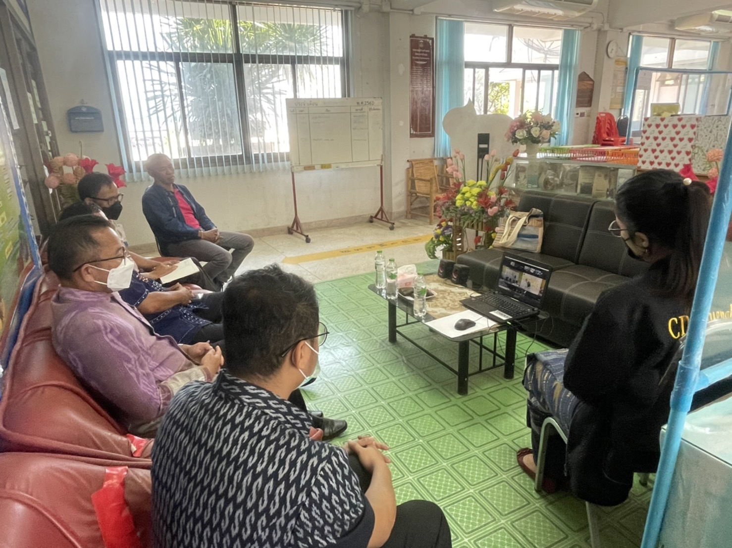 พช.หนองคาย ร่วมอบรมโครงการอำเภอนำร่อง “ บำบัดทุกข์ บำรุงสุข” แบบบูรณาการ และสร้างนักขับเคลื่อนยุทธศาสตร์นำการเปลี่ยนแปลง กระทรวงมหาดไทย