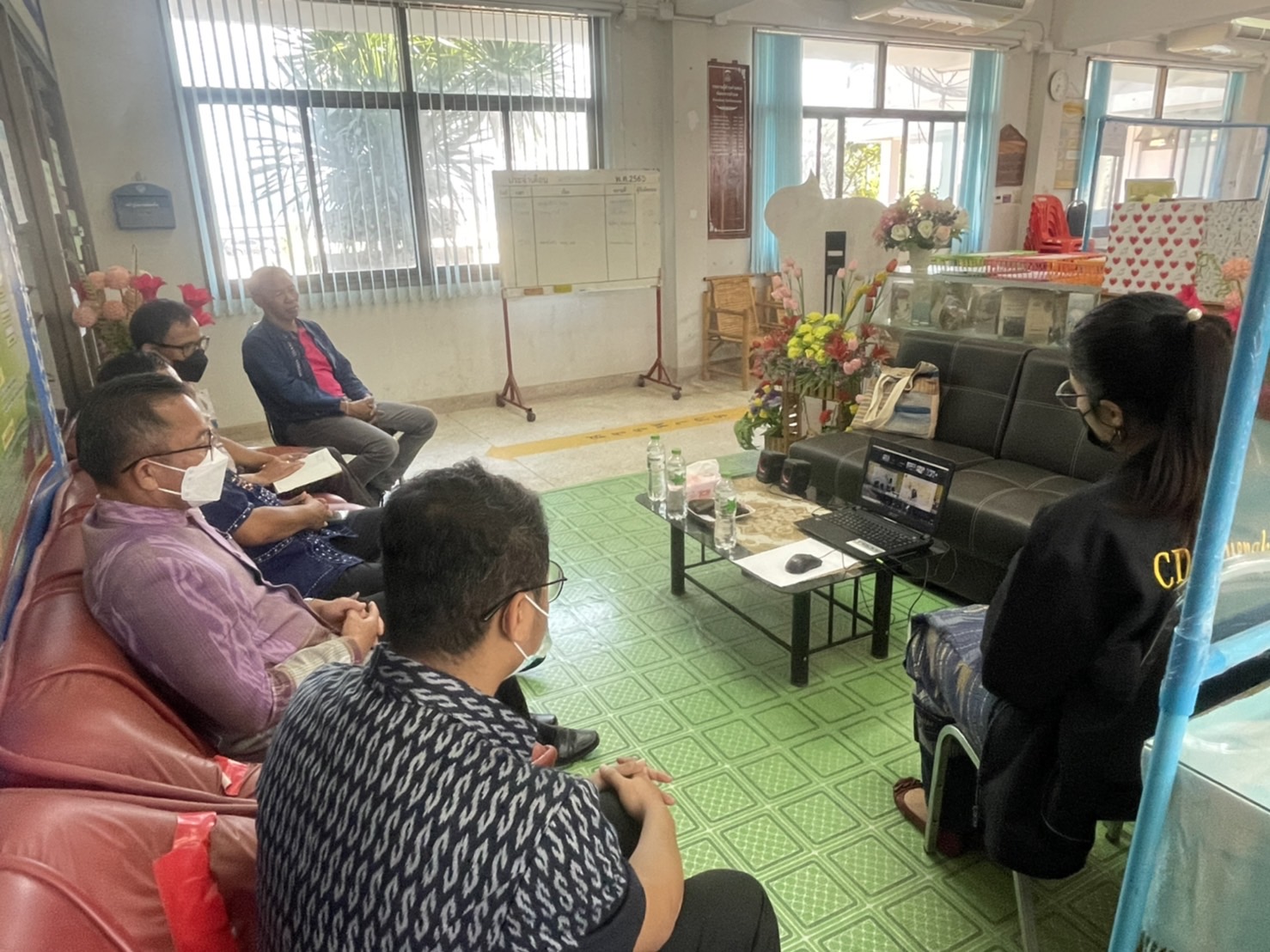 พช.หนองคาย ร่วมอบรมโครงการอำเภอนำร่อง “ บำบัดทุกข์ บำรุงสุข” แบบบูรณาการ และสร้างนักขับเคลื่อนยุทธศาสตร์นำการเปลี่ยนแปลง กระทรวงมหาดไทย