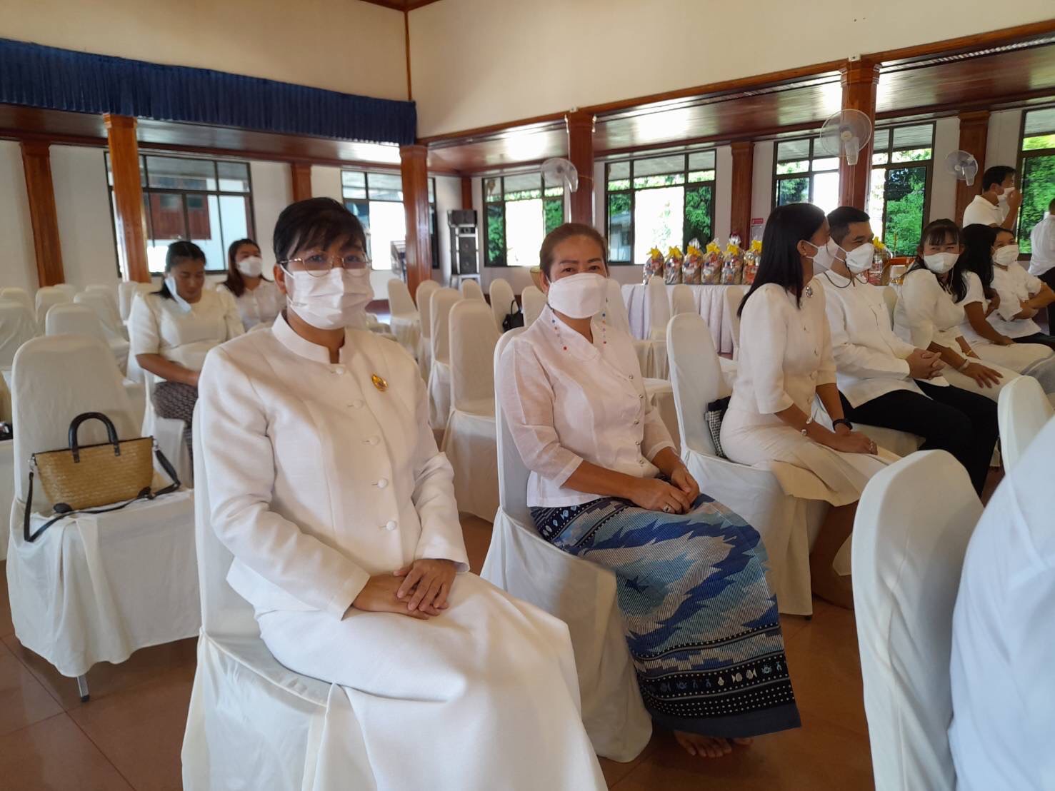 พช.หนองคาย ร่วมพิธีทำบุญและฟังเทศน์เฉลิมพระเกียรติ บทพระธรรมเทศนาเฉลิมพระธรรมบารมีใน “อุภินนมัตถจรกถา” เฉลิมพระธรรมบารมีสมเด็จพระนางเจ้าสิริกิติ์ พระบรมราชินีนาถ พระบรมราชชนนีพันปีหลวง