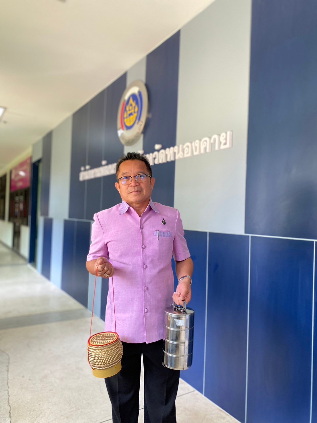 พช.หนองคาย นุ่งผ้าไทย หัวใจรักษ์โลก