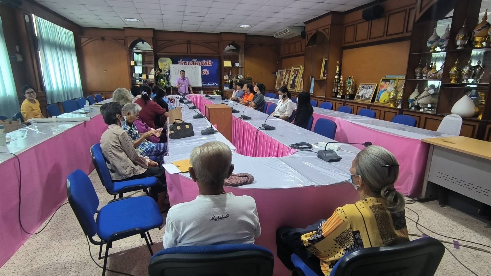 พช.หนองคาย ดำเนินโครงการพัฒนาคุณภาพชีวิตครัวเรือนยากจนและผู้ด้อยโอกาส ลดความเหลื่อมล้ำ อำเภอโพนพิสัย