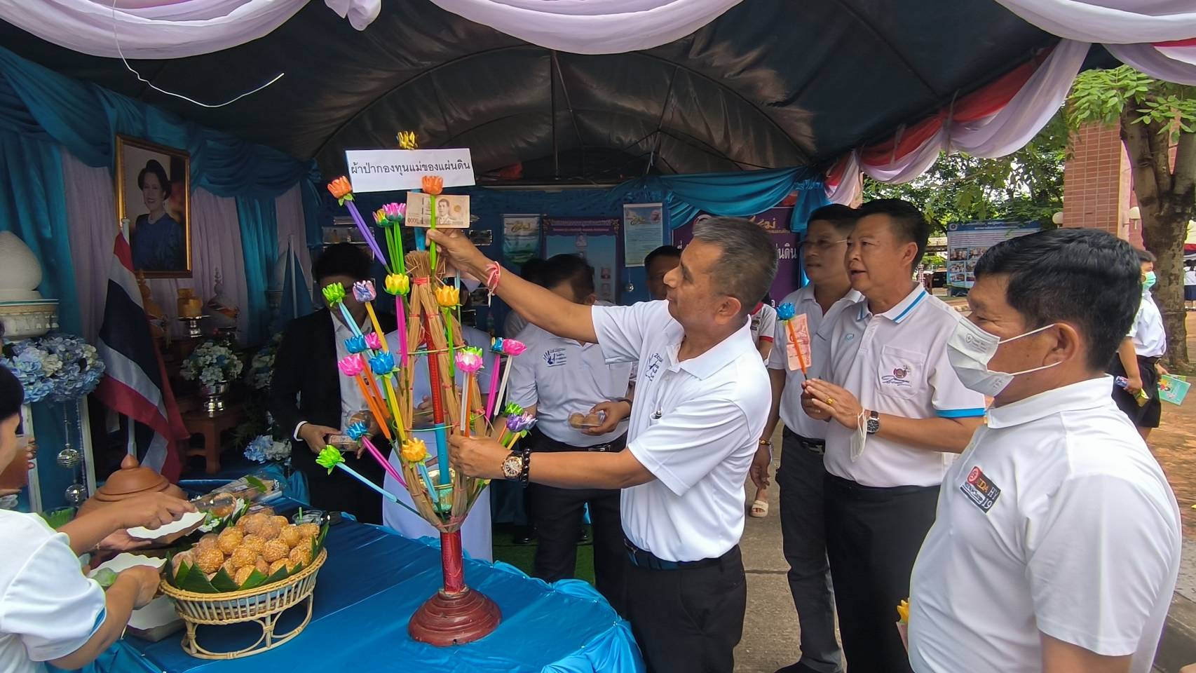 พช. หนองคาย : กิจกรรมรณรงค์ประชาสัมพันธ์ เนื่องในวันต่อต้านยาเสพติดโลก ประจำปี 2566 “รวมพลังไทย หยุดภัยยาเสพติด”