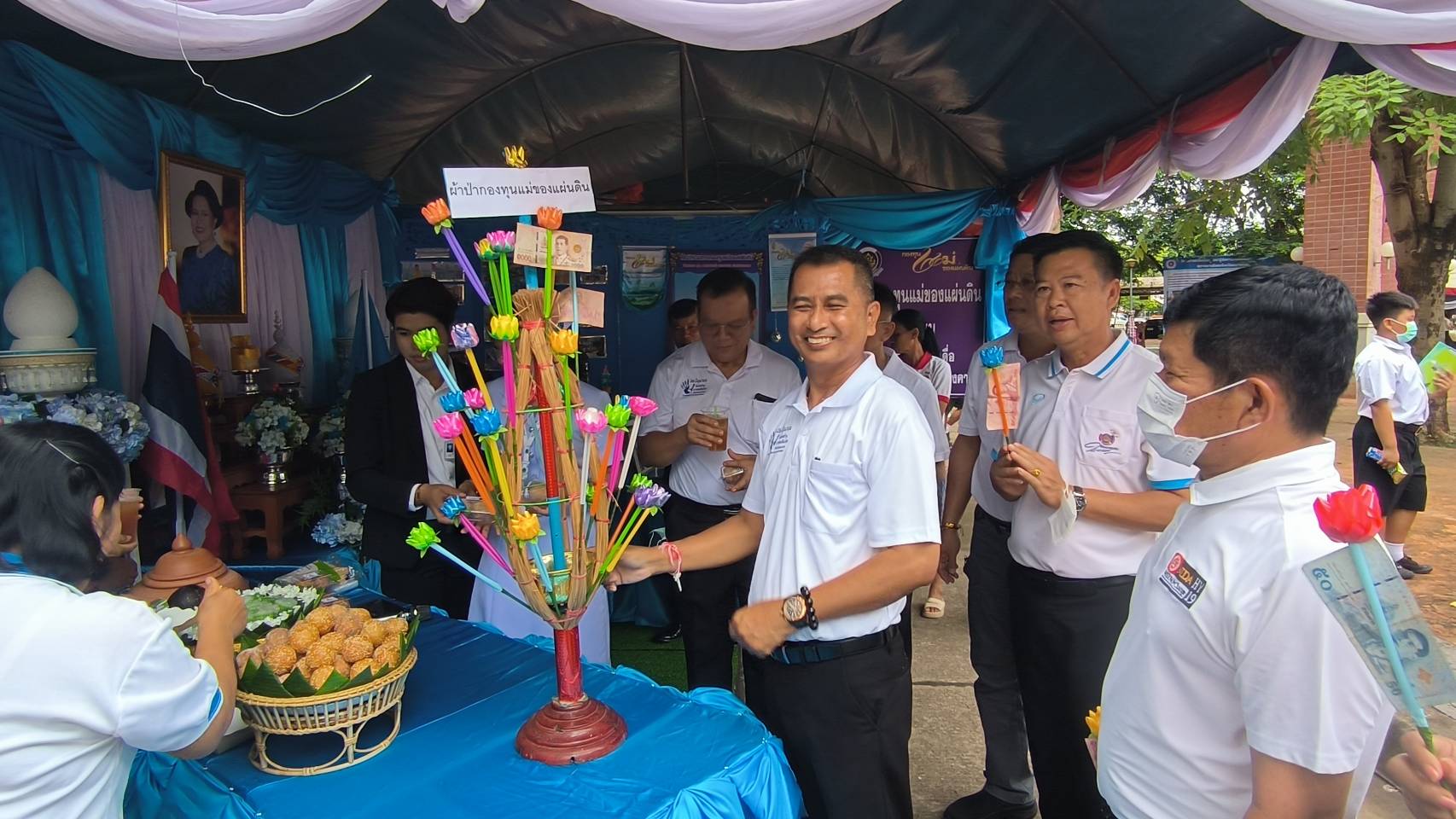 พช. หนองคาย : กิจกรรมรณรงค์ประชาสัมพันธ์ เนื่องในวันต่อต้านยาเสพติดโลก ประจำปี 2566 “รวมพลังไทย หยุดภัยยาเสพติด”