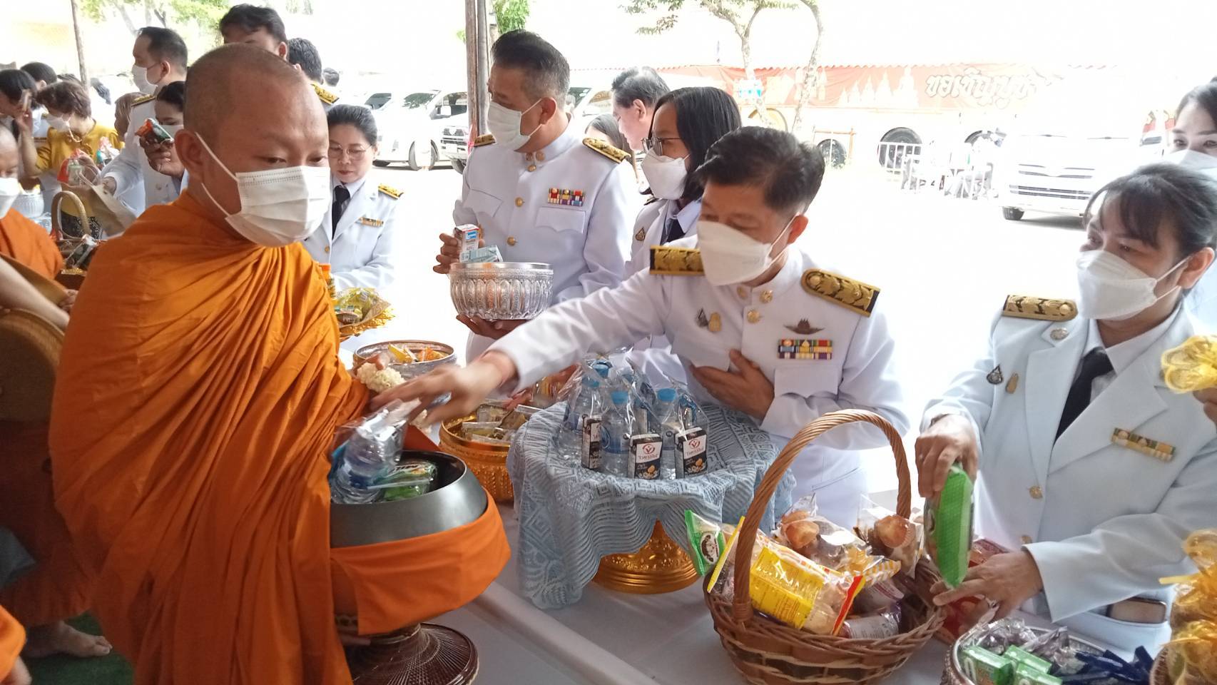 พช.หนองคาย ร่วมกิจกรรมเฉลิมพระเกียรติพระบาทสมเด็จพระเจ้าอยู่หัว เนื่องในโอกาสวันเฉลิมพระชนมพรรษา 28 กรกฎาคม 2566