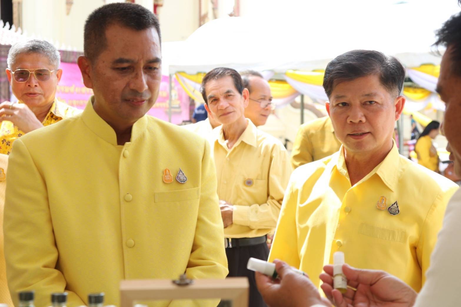 พช.หนองคาย ร่วมพิธีเปิดกิจกรรมส่งเสริมการแสดงศิลปวัฒนธรรม การสาธิตและแสดงผลิตภัณฑ์ทางวัฒนธรรม เพื่อเฉลิมพระเกียรติพระบาทสมเด็จพระเจ้าอยู่หัว เนื่องในโอกาสวันเฉลิมพระชนพรรษา 28 กรกฎาคม 2566