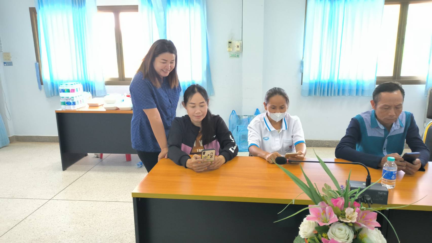 พช.หนองคาย ลงพื้นที่สนับสนุนทีมนักสื่อสารสังคม อ.โพธิ์ตาก เวทีจัดทำแผนและผลิตสื่อบทเรียนผลสำเร็จขจัดความยากจน