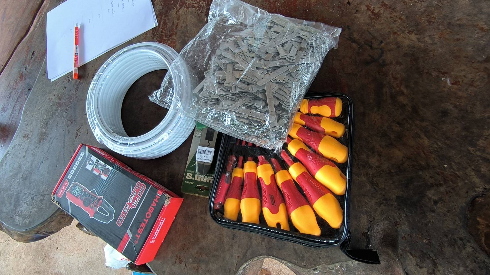 พช.หนองคาย มอบวัสดุฝึกอาชีพโครงการประชุมเครือข่ายกองทุนแม่ของแผ่นดินระดับจังหวัดหนุนเสริมสัมมาชีพแก่เยาวชนกลุ่มเสี่ยงหรือผู้ผ่านการบำบัด