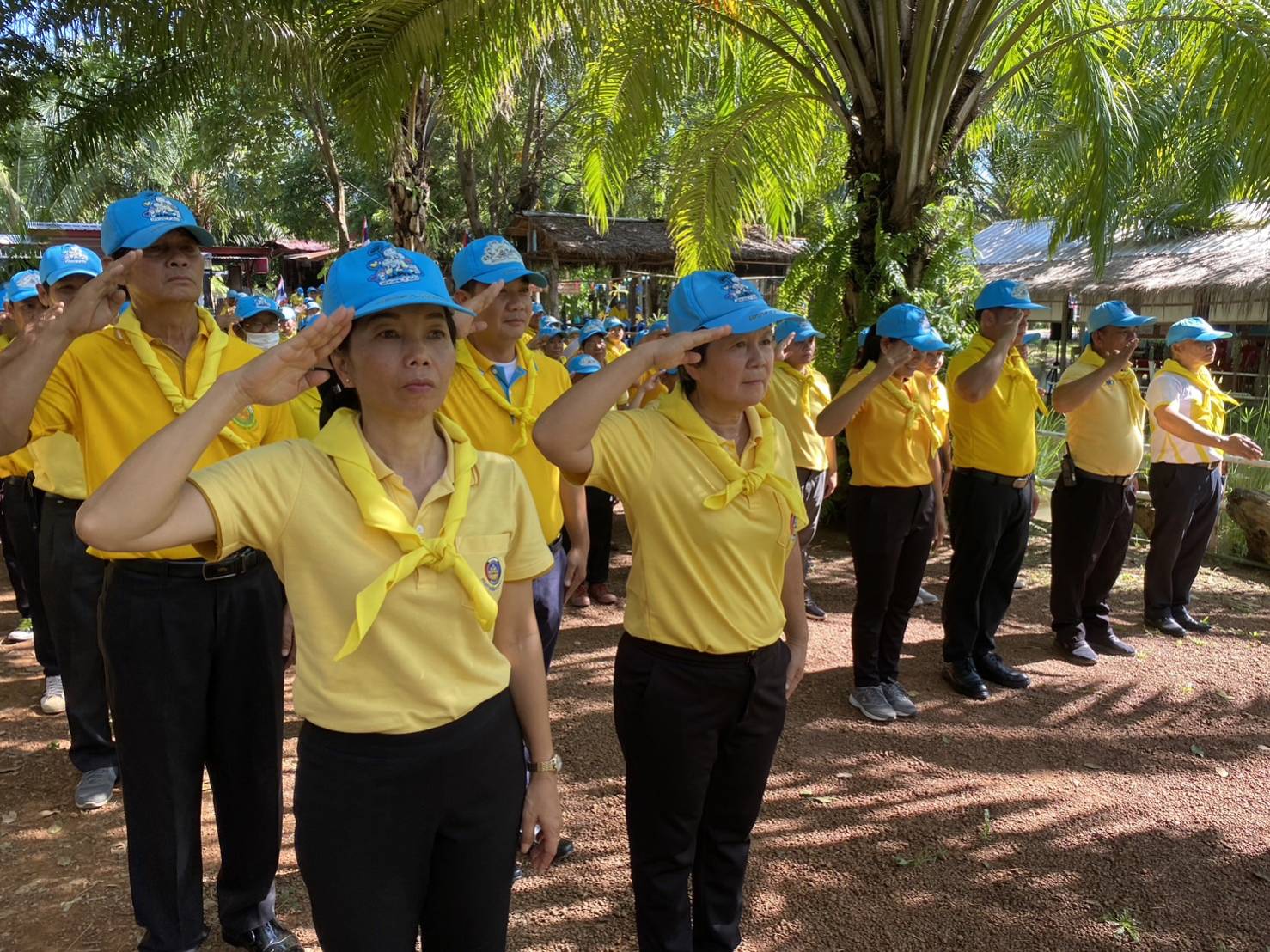 พช.หนองคาย ร่วมกับศูนย์ผู้นำจิตอาสาพัฒนาชุมชน รวมพลังจัดกิจกรรม “จิตอาสาพัฒนาชุมชน เอามื้อสามัคคี ทำความดีถวายในหลวง” เฉลิมพระเกียรติพระบาทสมเด็จพระวชิรเกล้าเจ้าอยู่หัว เนื่องในโอกาสวันเฉลิมพระชนมพรรษา 28 กรกฎาคม 2566 โดยศูนย์ผู้นำจิตอาสาพัฒนาชุมชน