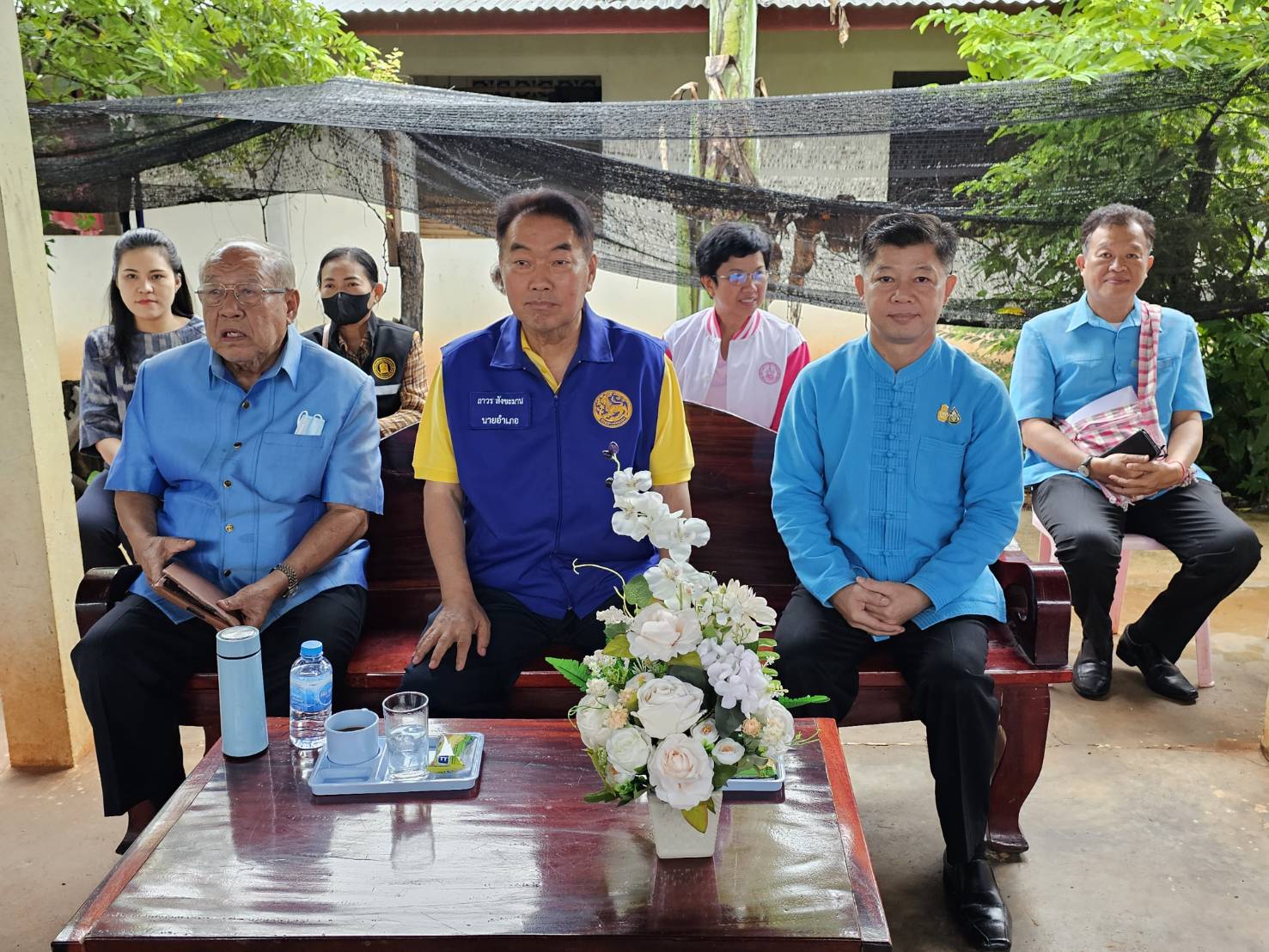 หนองคาย เดินหน้าขับเคลื่อนการขจัดความยากจนฯ มอบปัจจัยการประกอบอาชีพ และมอบบ้านปันสุข