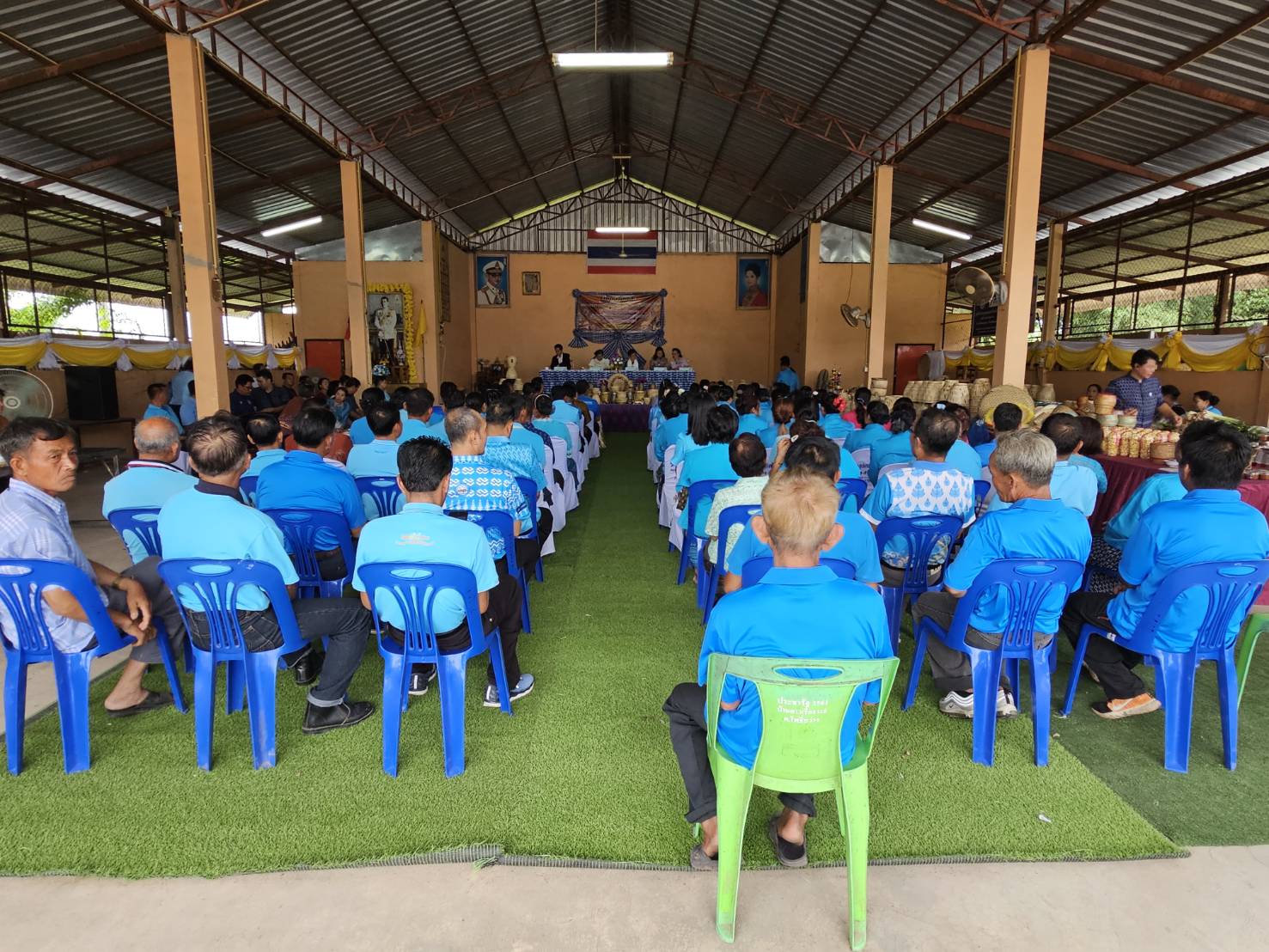 พช. หนองคาย จับมือกลุ่มจักสานบ้านดาวเรืองเข้ารับการคัดเลือกหมู่บ้านหัตถกรรมเพื่อเข้ารับรางวัล ” หม่อมงามจิตต์ บุรฉัตร” รางวัลสร้างเสริมคนดีมีคุณธรรม ประจำปี 2566