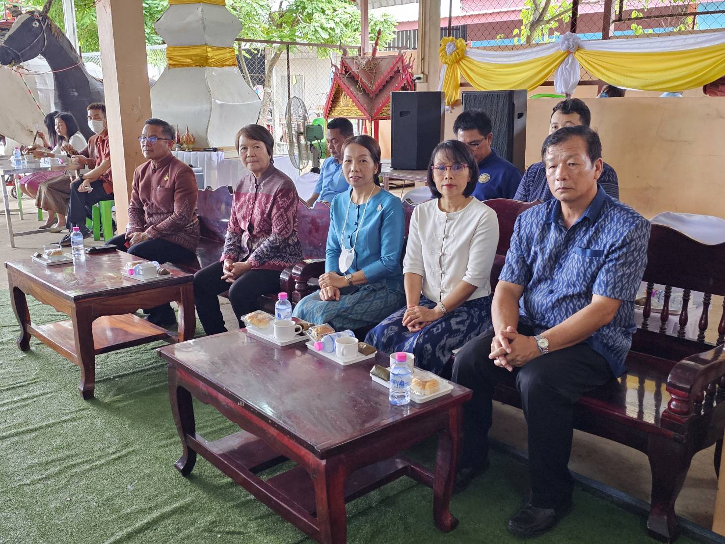 พช. หนองคาย จับมือกลุ่มจักสานบ้านดาวเรืองเข้ารับการคัดเลือกหมู่บ้านหัตถกรรมเพื่อเข้ารับรางวัล ” หม่อมงามจิตต์ บุรฉัตร” รางวัลสร้างเสริมคนดีมีคุณธรรม ประจำปี 2566