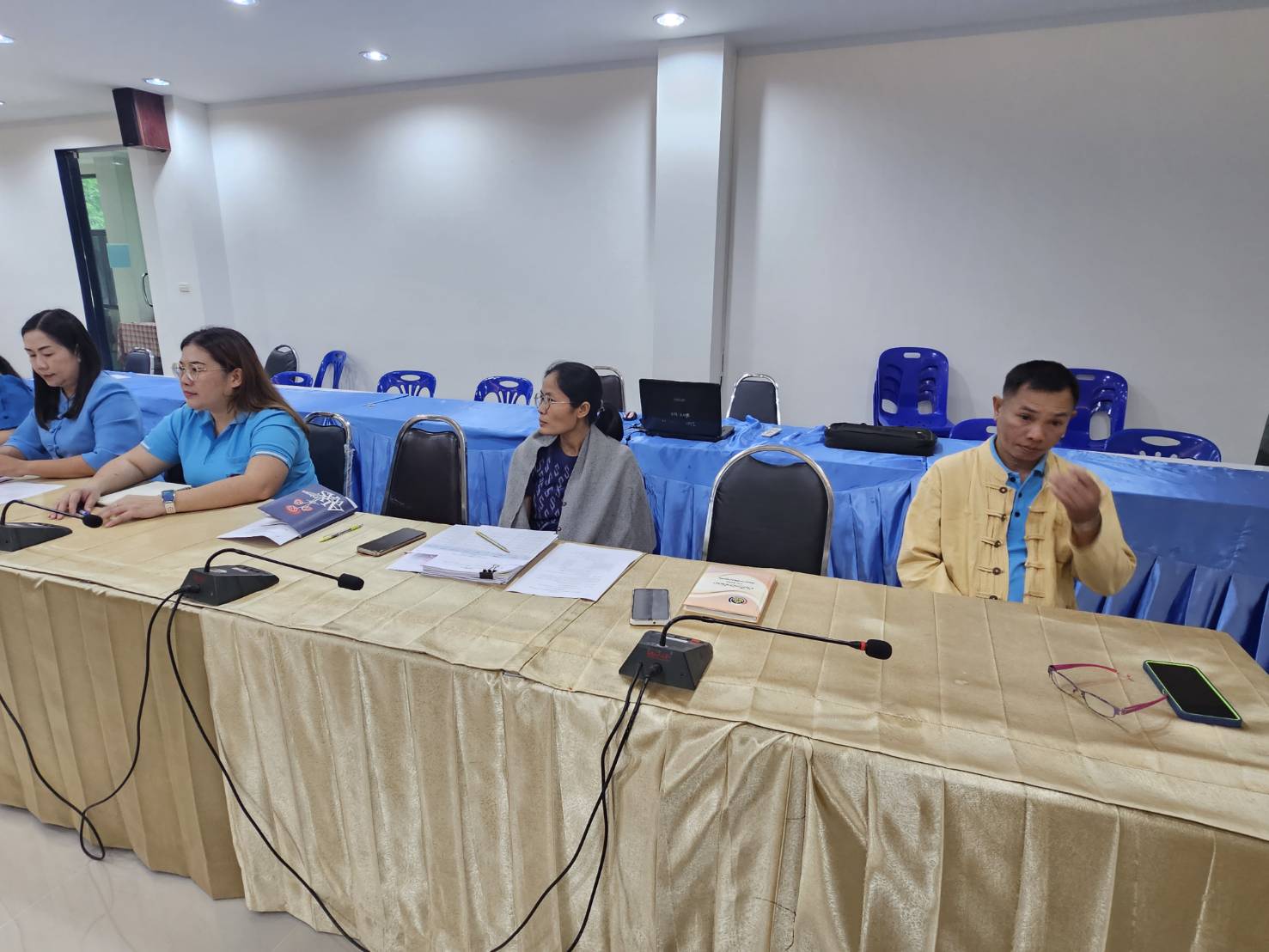 “งาน งบ ระบบ คน” พช.หนองคาย จัดประชุมการประสานแผนการปฏิบัติราชการสำนักงานพัฒนาชุมชนจังหวัดหนองคาย ครั้งที่ 8/2566