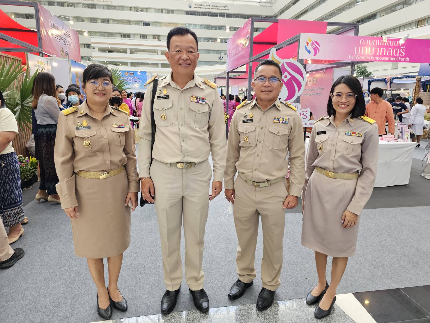 สุดยอดรางวัลผลสำเร็จแห่งการพัฒนา พช.หนองคาย นำคณะฯ ร่วมงานและรับโล่รางวัล “วันพัฒนาชุมชน ครั้งที่ 12 CD DAY 2023″