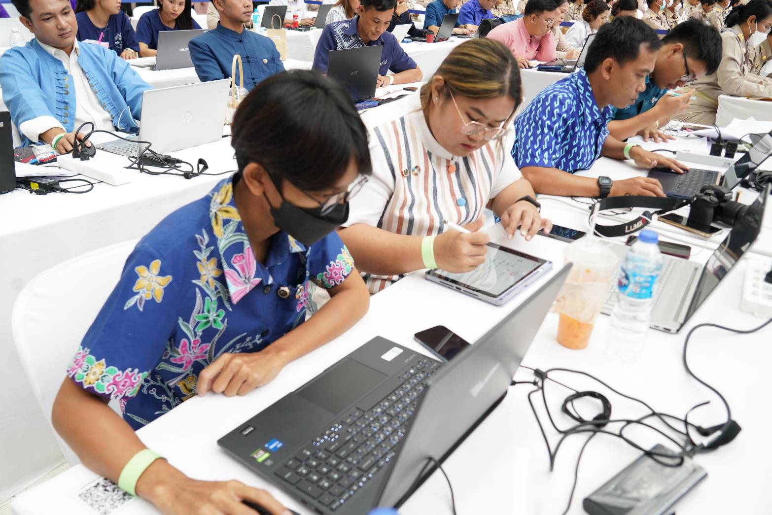 พช.หนองคาย ร่วมงานประกวด CD KM AWARD เฟ้นหาสุดยอดคนเก่ง พช. และพิธีมอบรางวัลประกาศเกียรติคุณ