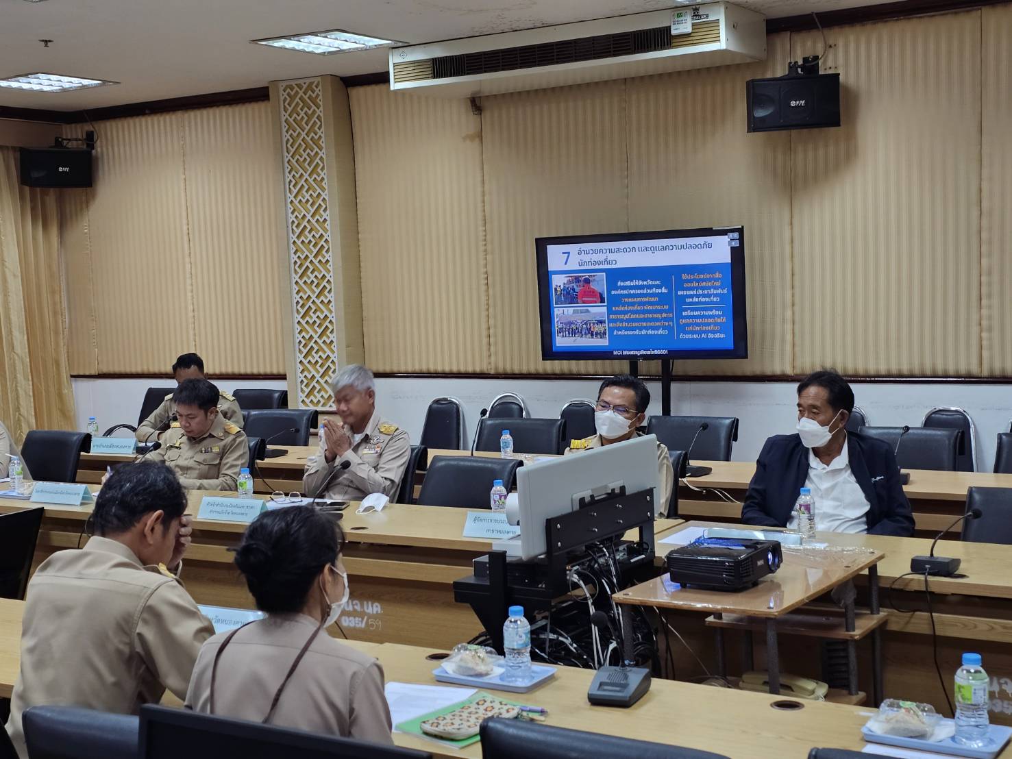 พช.หนองคาย ร่วมการประชุมขับเคลื่อนนโยบายของรัฐบาลและภารกิจสำคัญของกระทรวงมหาดไทย ผ่านระบบโทรทัศน์กรมการปกครอง DOPA CHANNEL