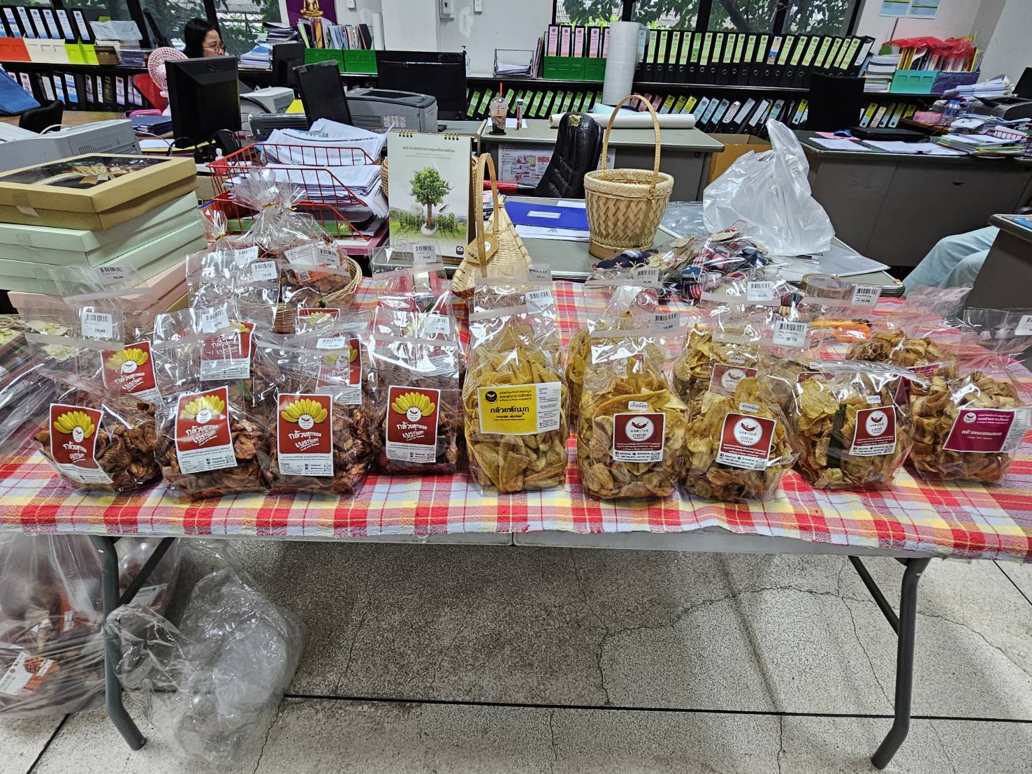 พช.หนองคาย แบ่งปันผลผลิตผลิตภัณฑ์ OTOP ร่วมกิจกรรมมหาดไทยปันสุข ระหว่างวันที่ 2-8 ตุลาคม 2566 ณ ศูนย์การประชุมแห่งชาติสิริกิติ์ เขตคลองเตย กรุงเทพมหานคร