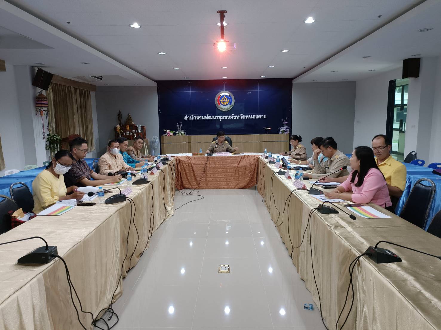 พช.หนองคาย ประชุมการบริหารจัดการหนี้กองทุนพัฒนาบทบาทสตรี 