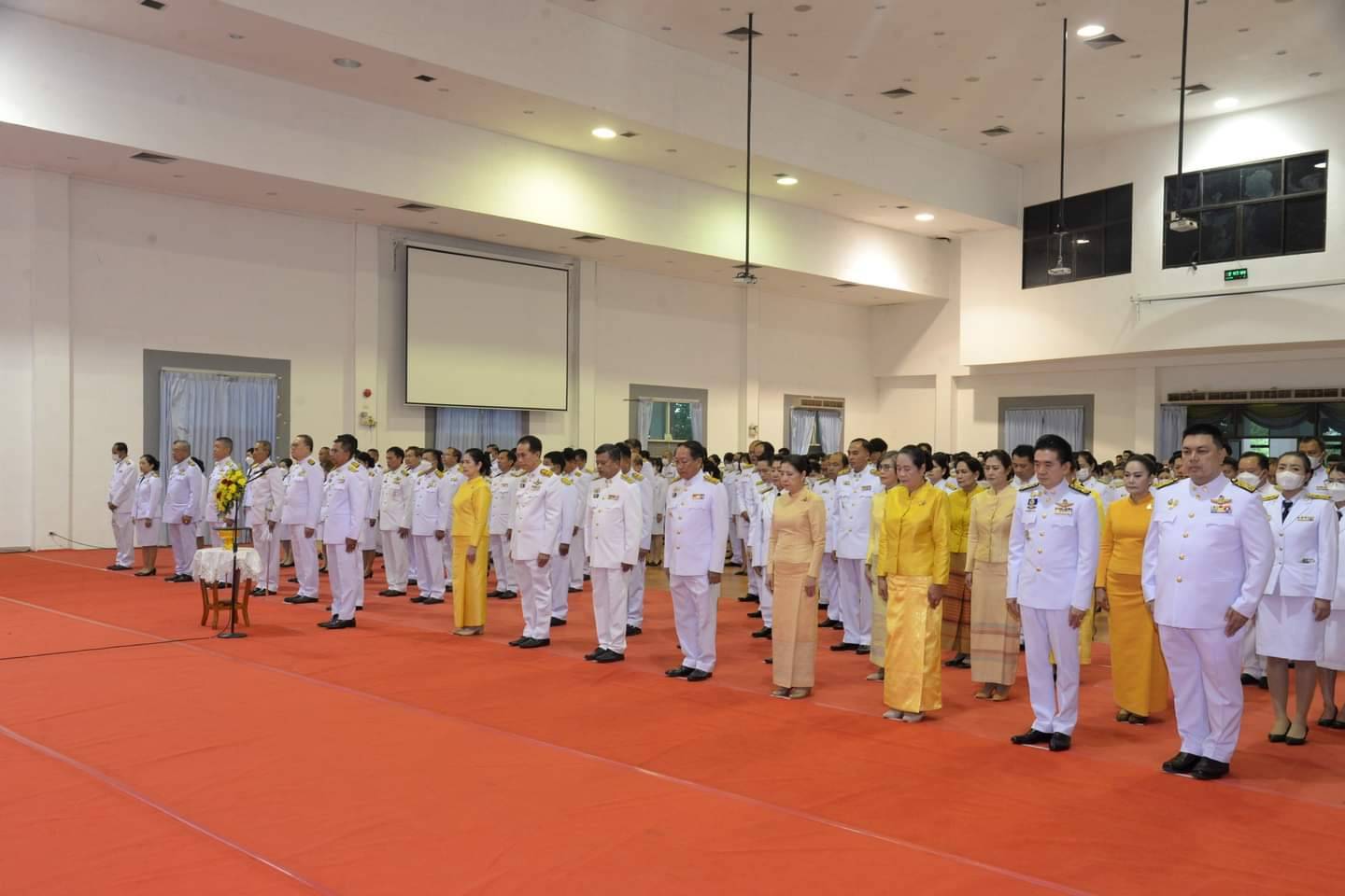 พช.หนองคาย ร่วมพิธีวางพวงมาลาถวายราชสักการะ และร่วมกิจกรรมจิตอาสา เพื่อน้อมรำลึกในพระมหากรุณาธิคุณพระบาทสมเด็จพระบรมชนกาธิเบศร มหาภูมิพลอดุลยเดชมหาราช บรมนาถบพิตร เนื่องในวันนวมินทรมหาราช 13 ตุลาคม 2566