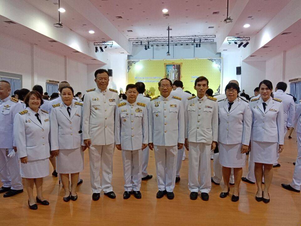 พช.หนองคาย ร่วมพิธีวางพวงมาลาถวายราชสักการะ และร่วมกิจกรรมจิตอาสา เพื่อน้อมรำลึกในพระมหากรุณาธิคุณพระบาทสมเด็จพระบรมชนกาธิเบศร มหาภูมิพลอดุลยเดชมหาราช บรมนาถบพิตร เนื่องในวันนวมินทรมหาราช 13 ตุลาคม 2566