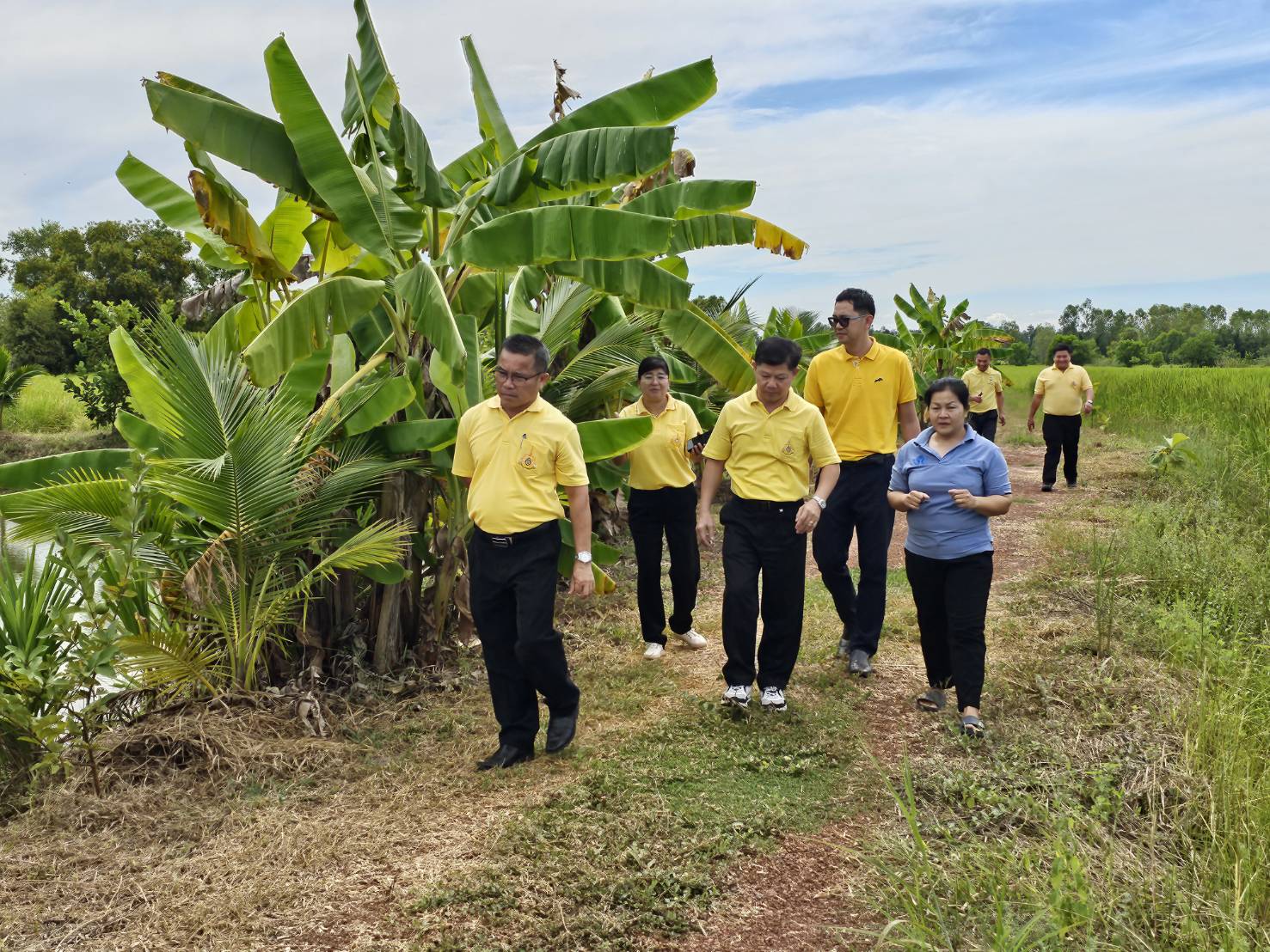 พช.หนองคาย ลงพื้นที่นิเทศติดตามการดำเนินงาน สำนักงานพัฒนาชุมชนอำเภอสระใคร จังหวัดหนองคาย