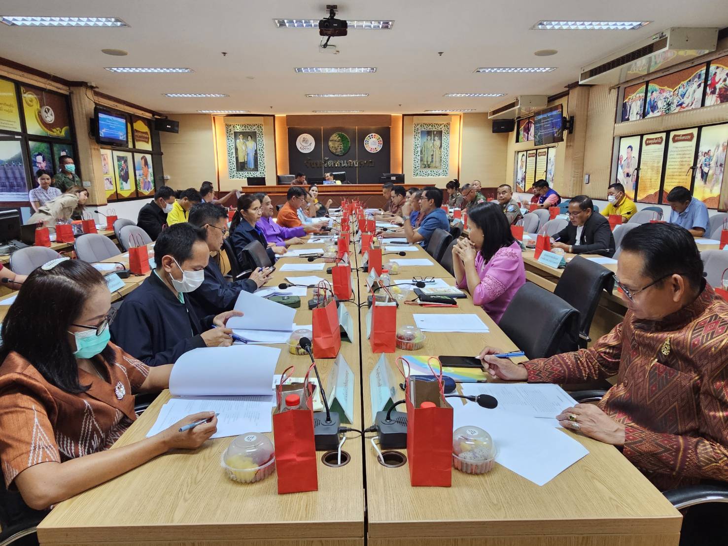 พช.หนองคาย ร่วมการประชุมคณะกรรมการจัดงาน “ประเพณีออกพรรษาและบั้งไฟพญานาคโลก” ประจำปี พ.ศ.2566 ครั้งที่ 2/2566