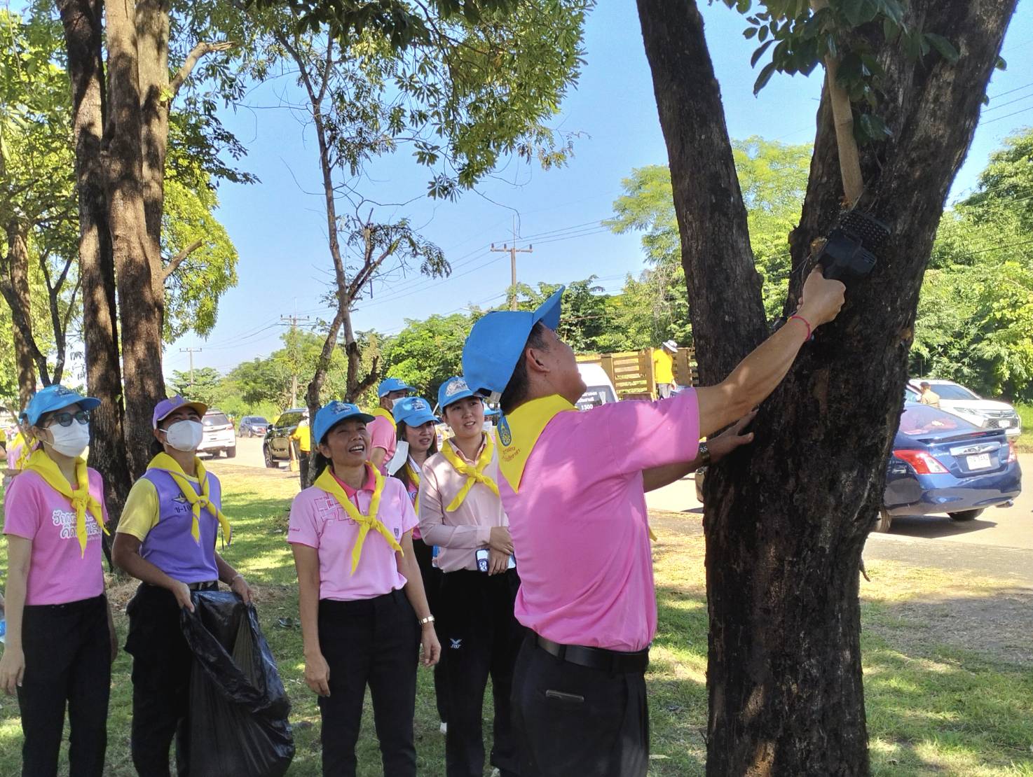 พช.หนองคาย ร่วมกิจกรรมจิตอาสาพัฒนาเนื่องในวันคล้ายวันสวรรคตพระบาทสมเด็จพระจุลจอมเกล้าเจ้าอยู่หัว “วันปิยมหาราช” 23 ตุลาคม 2566 และ กิจกรรมจิตอาสาเนื่องในวันรักต้นไม้ประจำปีของชาติ (21 ตุลาคม 2566) เพื่อรำลึกถึงพระมหากรุณาธิคุณของสมเด็จพระศรีนครินทราบรมราชชนนี เนื่องในวันคล้ายวันพระราชสมภพ 21 ตุลาคม 2566