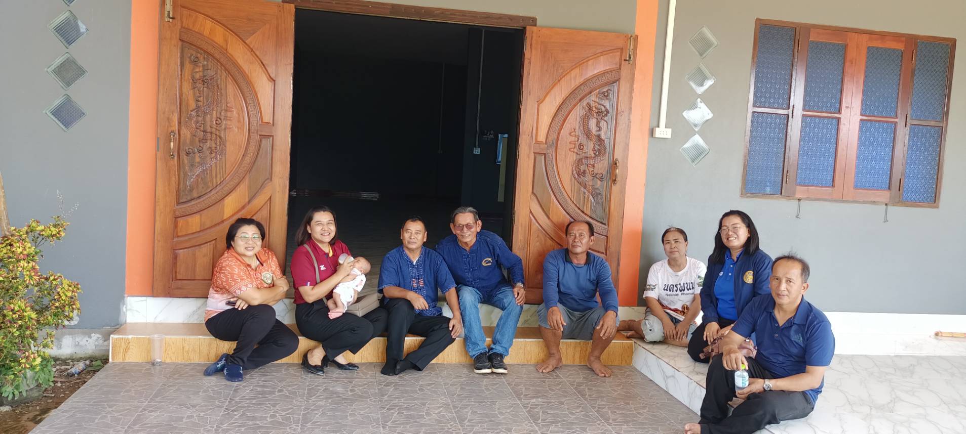 พช.หนองคาย ลงพื้นที่นำความห่วงใยจากรองนายกฯ รมว.มหาดไทย ลงพื้นที่เยี่ยมครอบครัวแรงงานไทยที่ไปทำงานในประเทศอิสราเอล ในพื้นที่อำเภอสังคม จังหวัดหนองคาย