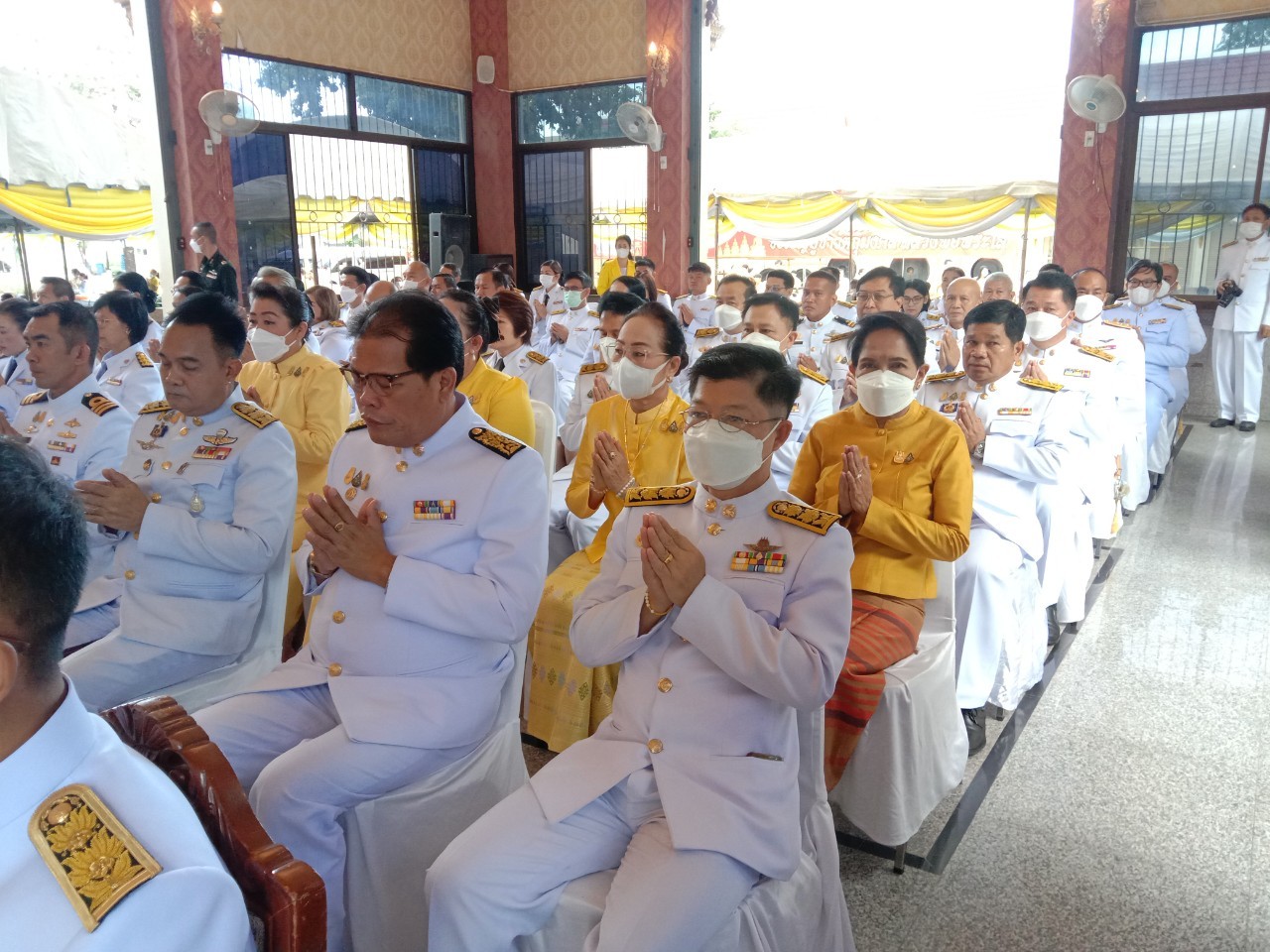 พช.หนองคาย ร่วมพิธีสวดพระพุทธมนต์และทำบุญตักบาตรถวายพระราชกุศล เนื่องในวันนวมินทรมหาราช 13 ตุลาคม 2566