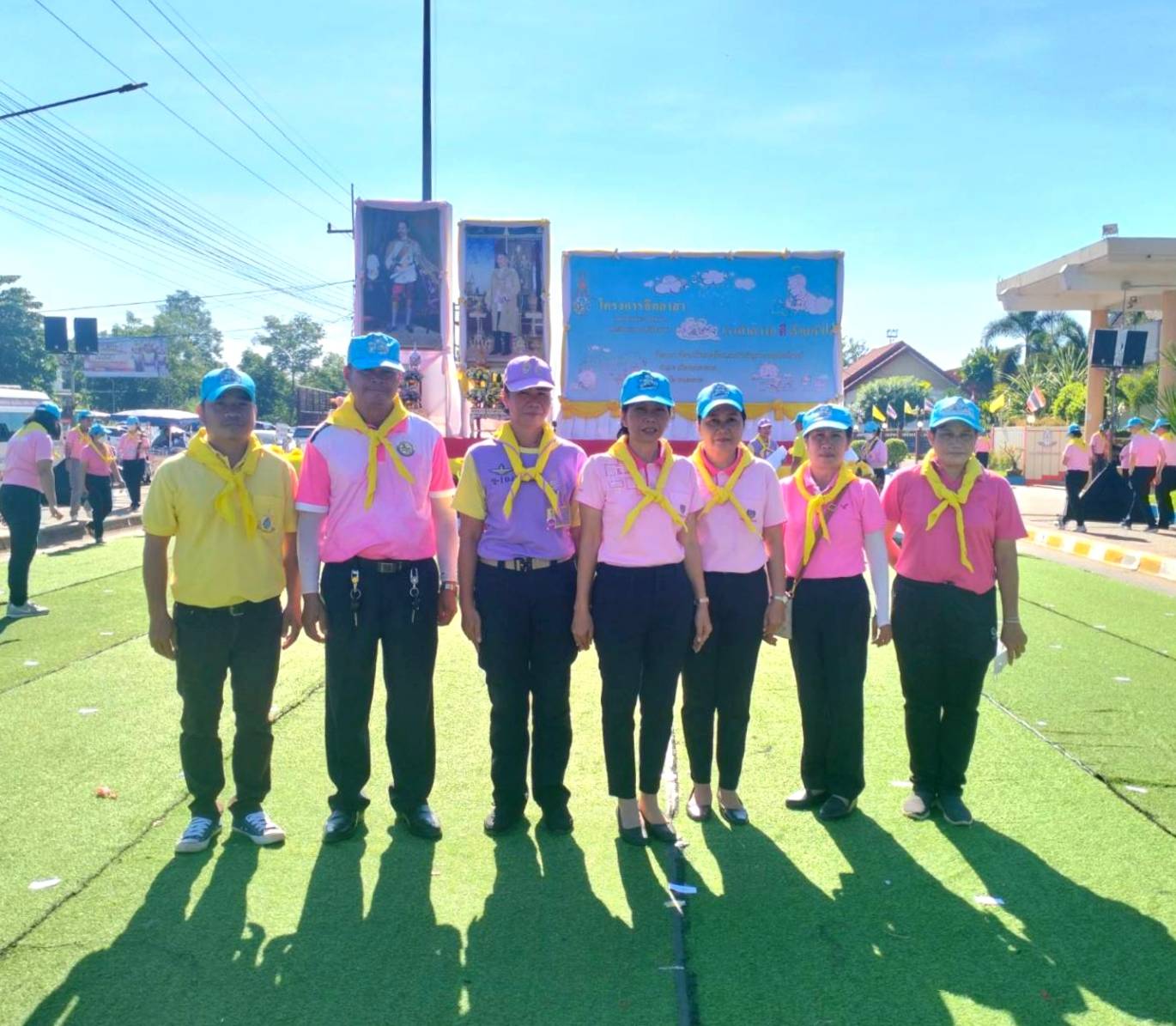 พช.หนองคาย ร่วมกิจกรรมจิตอาสาพัฒนาเนื่องในวันคล้ายวันสวรรคตพระบาทสมเด็จพระจุลจอมเกล้าเจ้าอยู่หัว “วันปิยมหาราช” 23 ตุลาคม 2566 และ กิจกรรมจิตอาสาเนื่องในวันรักต้นไม้ประจำปีของชาติ (21 ตุลาคม 2566) เพื่อรำลึกถึงพระมหากรุณาธิคุณของสมเด็จพระศรีนครินทราบรมราชชนนี เนื่องในวันคล้ายวันพระราชสมภพ 21 ตุลาคม 2566