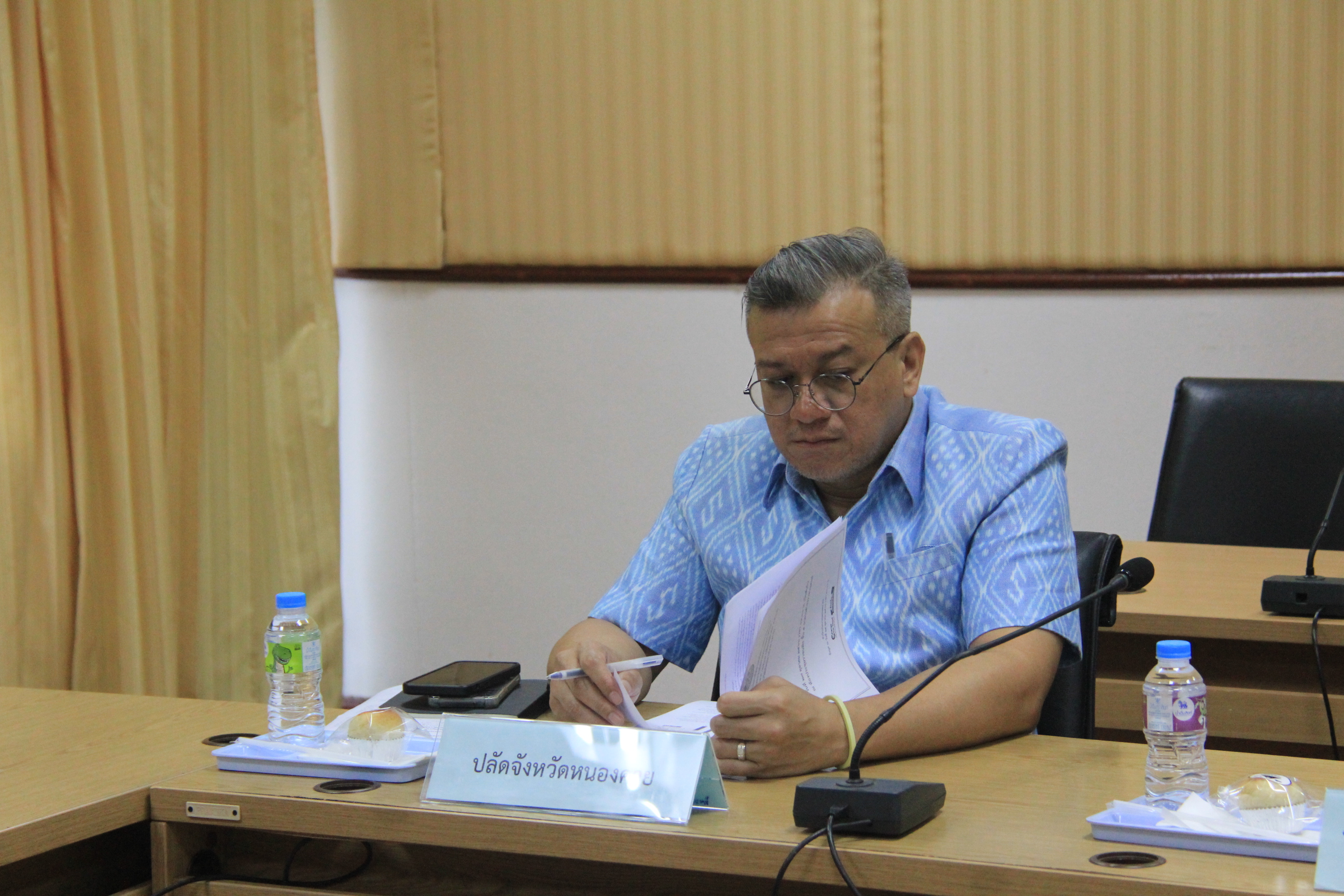 พช.หนองคาย ร่วมการประชุมขับเคลื่อนและติดตามนโยบายของรัฐบาล และภารกิจสำคัญของปลัดกระทรวงมหาดไทย ผ่านระบบ VCS