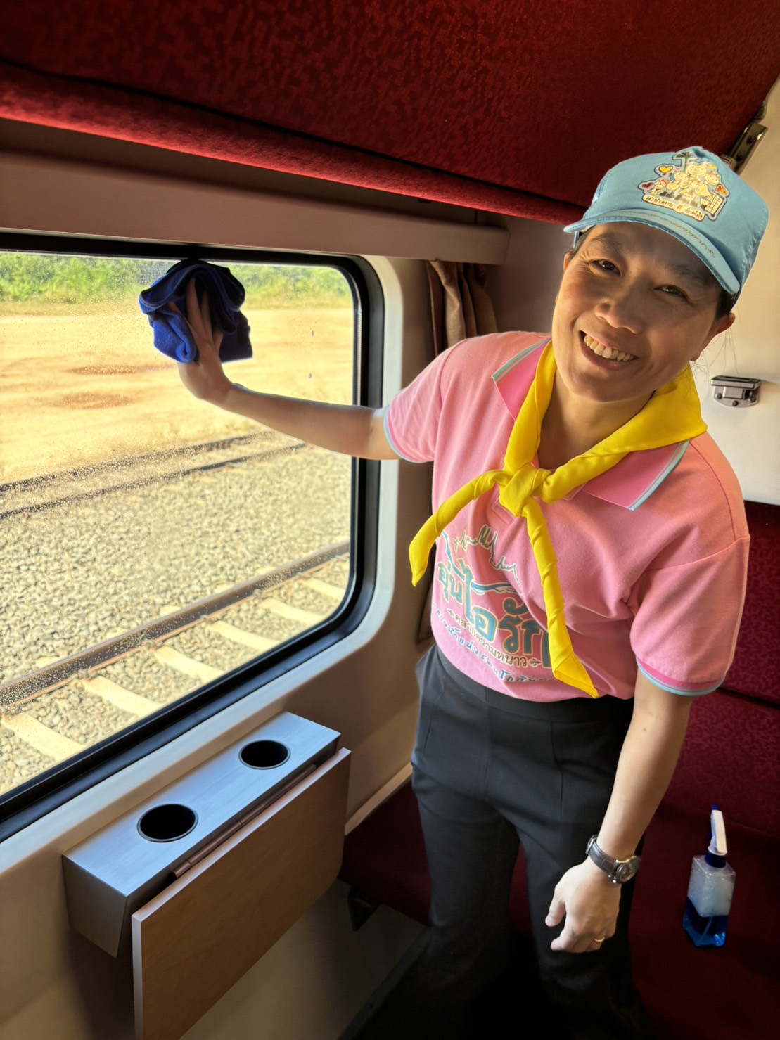 พช.หนองคาย ร่วมกิจกรรมจิตอาสาพัฒนาเนื่องในวันคล้ายวันสวรรคตพระบาทสมเด็จพระจุลจอมเกล้าเจ้าอยู่หัว “วันปิยมหาราช” 23 ตุลาคม 2566 และ กิจกรรมจิตอาสาเนื่องในวันรักต้นไม้ประจำปีของชาติ (21 ตุลาคม 2566) เพื่อรำลึกถึงพระมหากรุณาธิคุณของสมเด็จพระศรีนครินทราบรมราชชนนี เนื่องในวันคล้ายวันพระราชสมภพ 21 ตุลาคม 2566