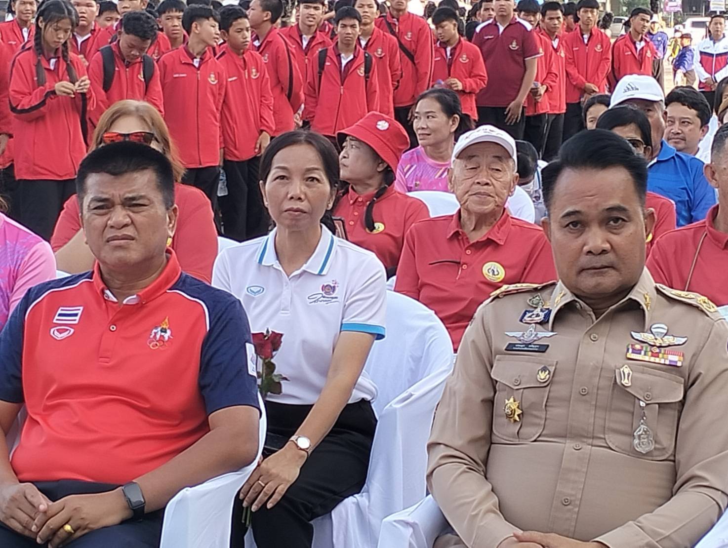 พช.หนองคาย ร่วมงานแสดงความยินดีกับนักกีฬาเหรียญเงินเอเซียนเกมส์ ครั้งที่ 19 “หางโจวเกมส์”