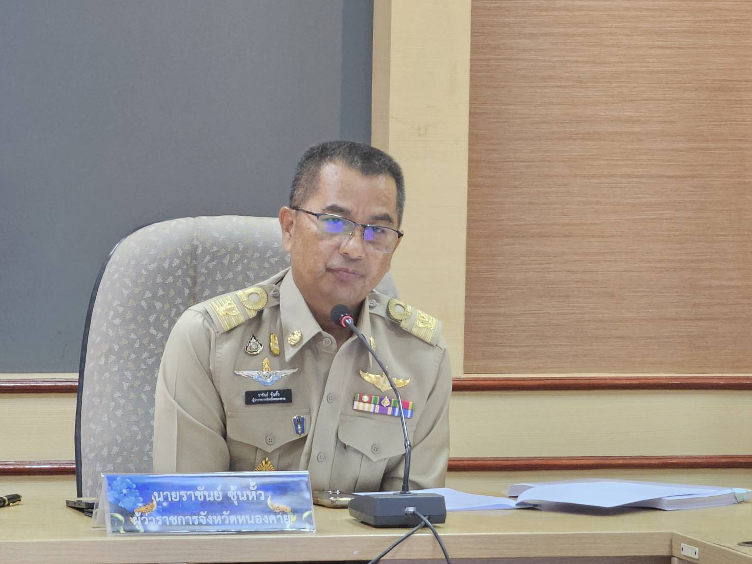 พช.หนองคาย ร่วมการประชุมขับเคลื่อนและติดตามนโยบายของรัฐบาล และภารกิจสำคัญของปลัดกระทรวงมหาดไทย ผ่านระบบ VCS