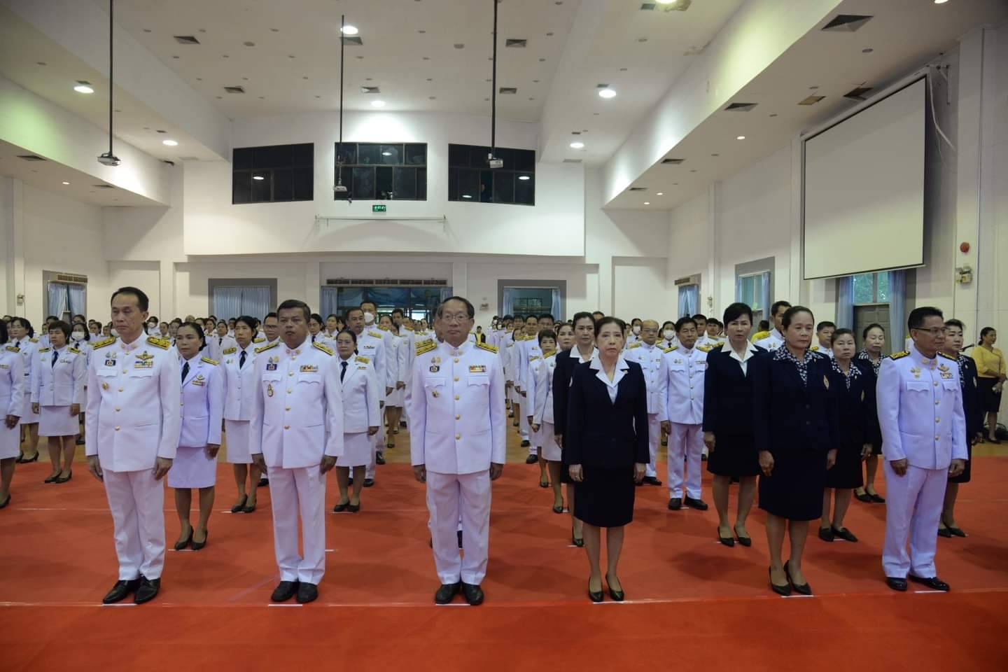 พช.หนองคาย ร่วมพิธีวางพานพุ่มดอกไม้สดถวายราชสักการะ พระบาทสม เด็จพระบรมชนกาธิเบศร มหาภูมพลอดุลเดชมหาราช บรมนาถบพิตร เนื่องในวันพระบิดาแห่งฝนหลวง ประจำปี 2566