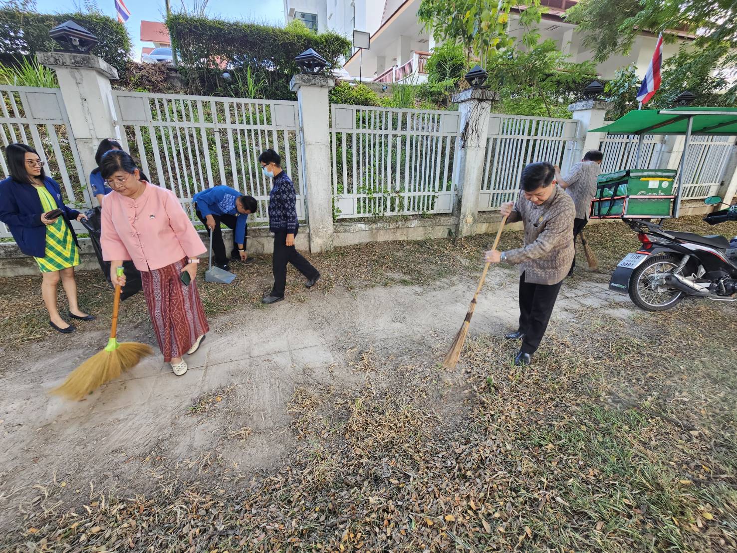 พช.หนองคาย ร่วมกิจกรรม BIG CLEANING DAY โครงการบ้านสวยเมืองงาม “หนองคายเมืองท่องเที่ยวและน่าอยู่ ริมฝั่งโขง”