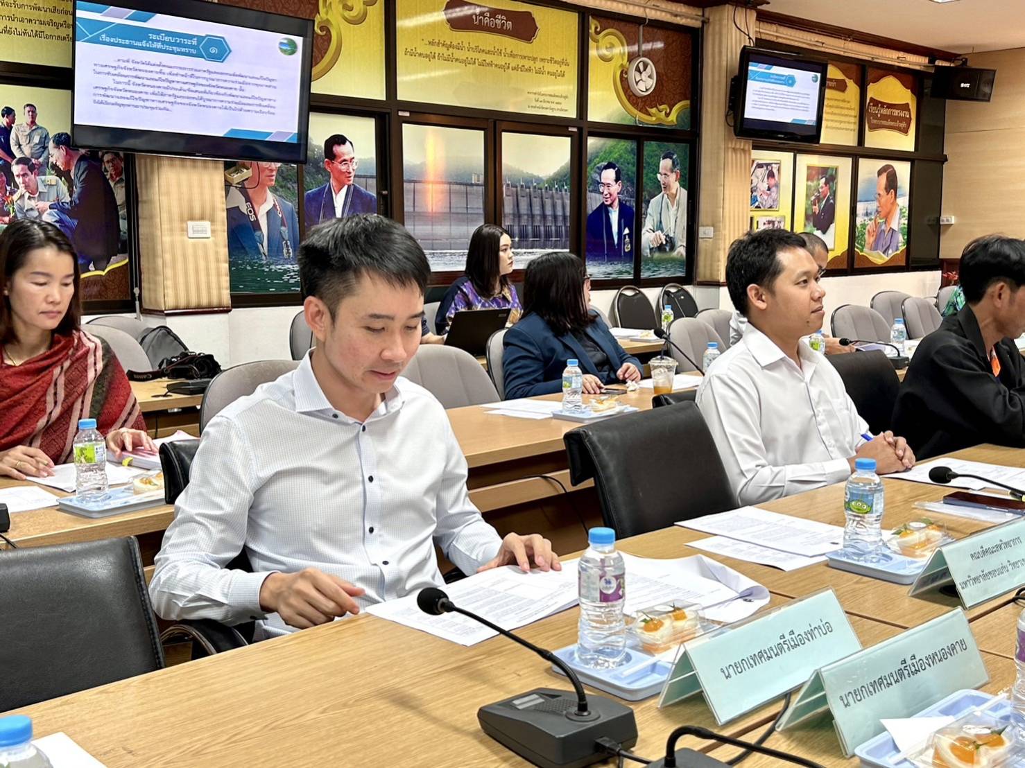 พช.หนองคาย ร่วมการประชุมคณะกรรมการร่วมภาครัฐและเอกชนเพื่อพัฒนาและแก้ไขปัญหาทางเศรษฐกิจจังหวัดหนองคาย (กรอ.จังหวัดหนองคาย) ครั้งที่ 5/2566