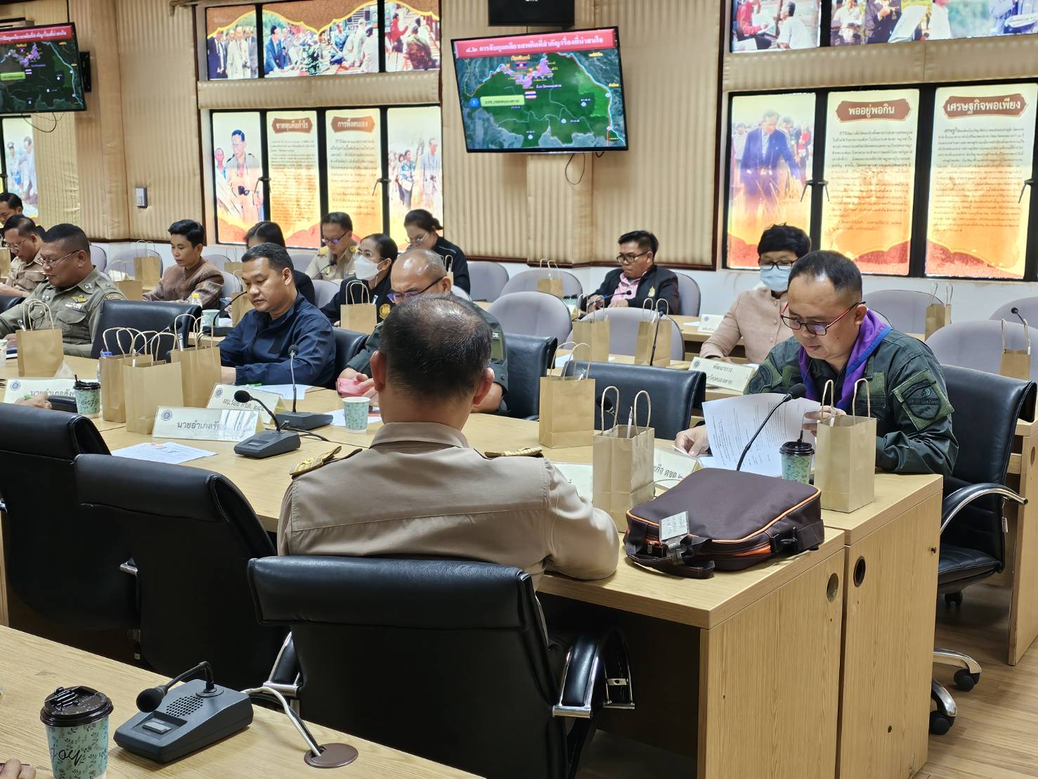 พช.หนองคาย ร่วมการประชุมคณะกรรมการศูนย์อำนวยการป้องกันและปราบปรามยาเสพติดจังหวัดหนองคาย (ศอ.ปส.จ.นค.) ครั้งที่ 11/2566