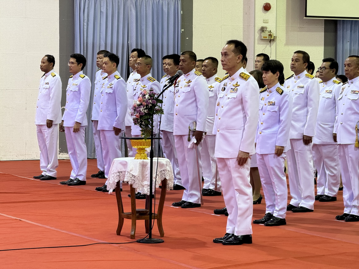 พช.หนองคาย ร่วมพิธีวางพวงมาลาถวายราชสักการะ เนื่องในวันสมเด็จพระมหาธีรราชเจ้า 25 พฤศจิกายน 2566