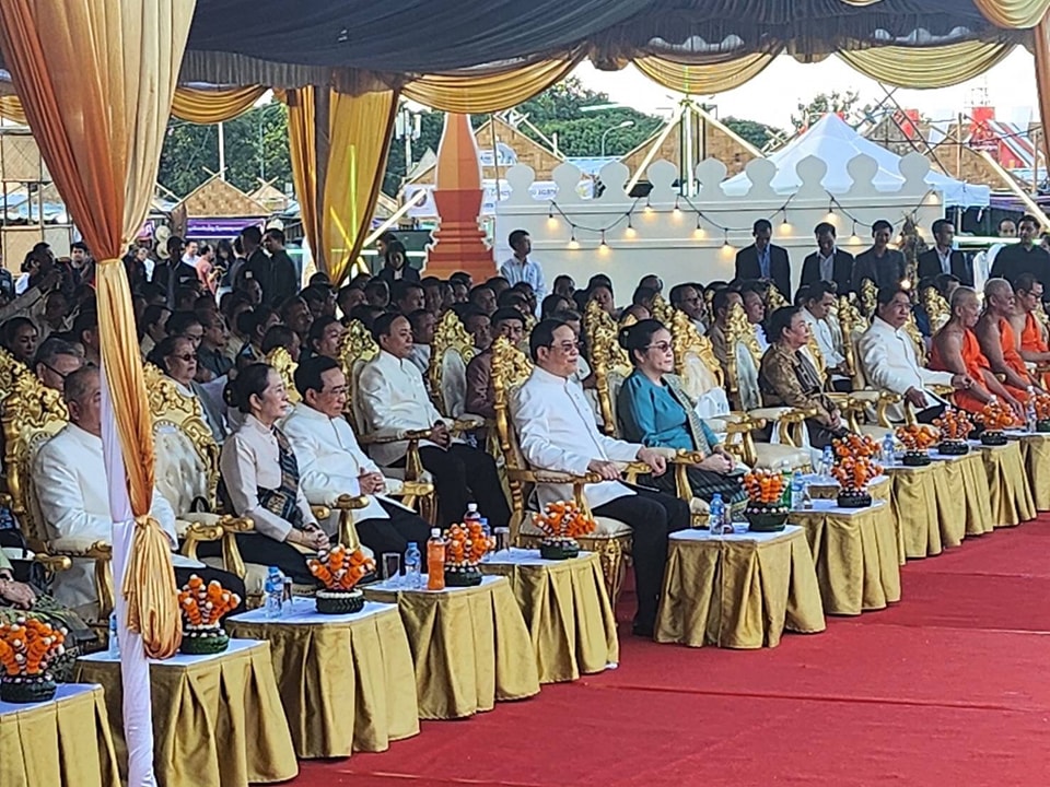 พช.หนองคาย ร่วมพิธีเปิดงานบุญนมัสการพระธาตุหลวง ประจำปี 2566 พร้อมจัดแสดงและจำหน่ายสินค้าผลิตภัณฑ์ OTOP สินค้าของดีของเด่น ของจังหวัดหนองคาย ณ นครหลวงเวียงจันทน์ สาธารณรัฐประชาธิปไตยประชาชนลาว